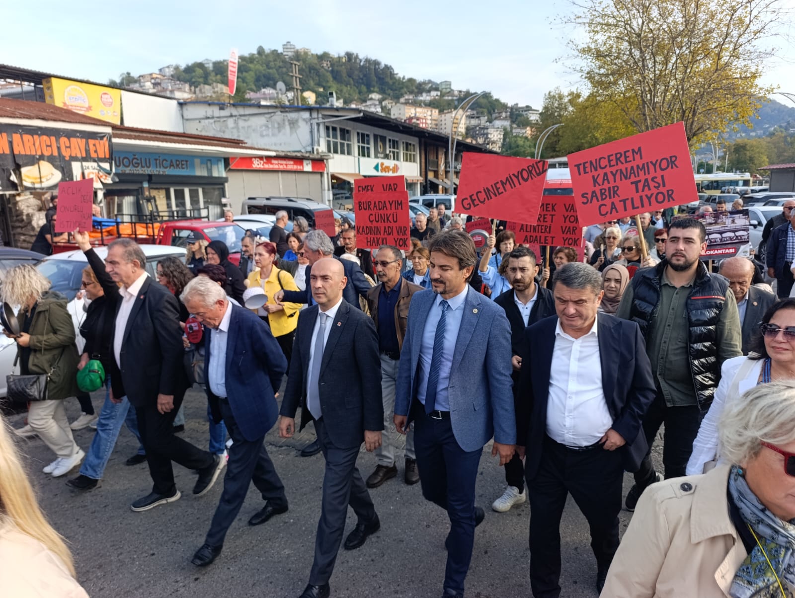 Whatsapp Image 2025 10 17 At 15.45.28 (1)