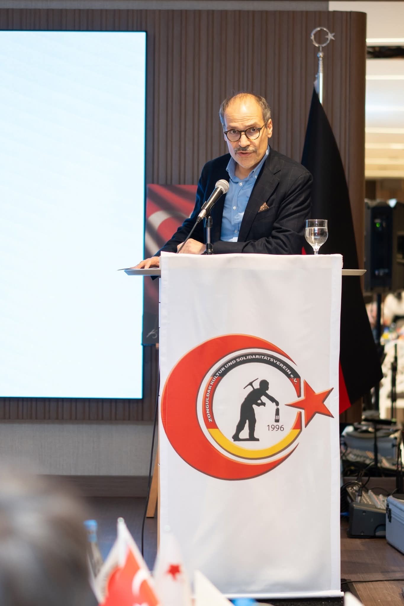 3A404Fe8 9Ec0 4Edd 98A3 2Aeac1A1Ab5B