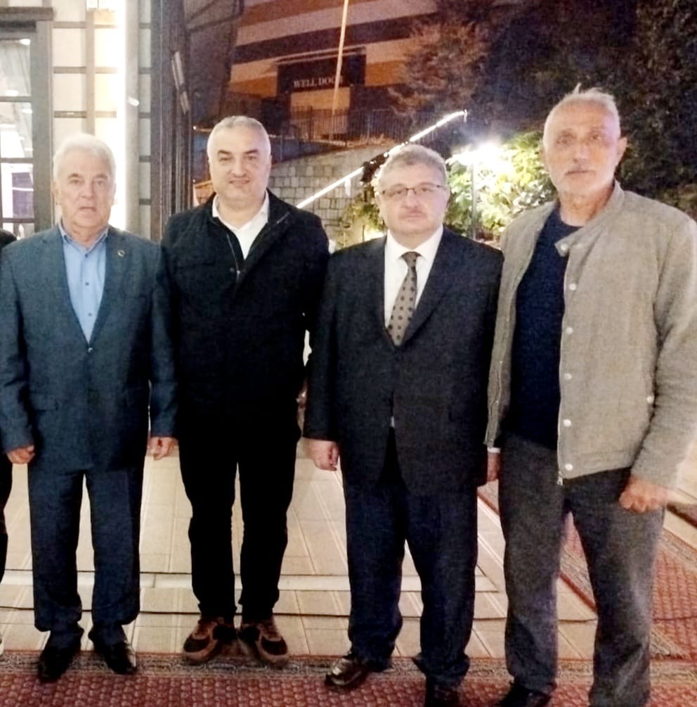 3E4F810C 273E 4Bd4 Aedd 95761056Bd11