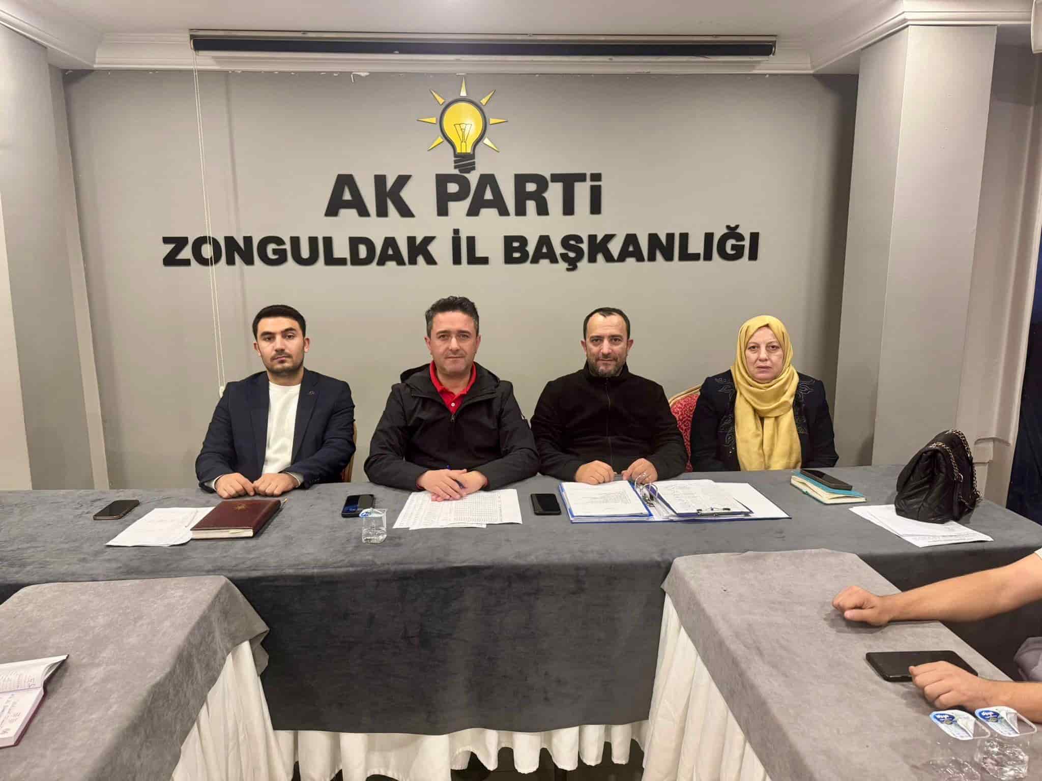Ak Parti Merkez İlçe Teşkilatında Mahalle Başkanları Toplantısı Min