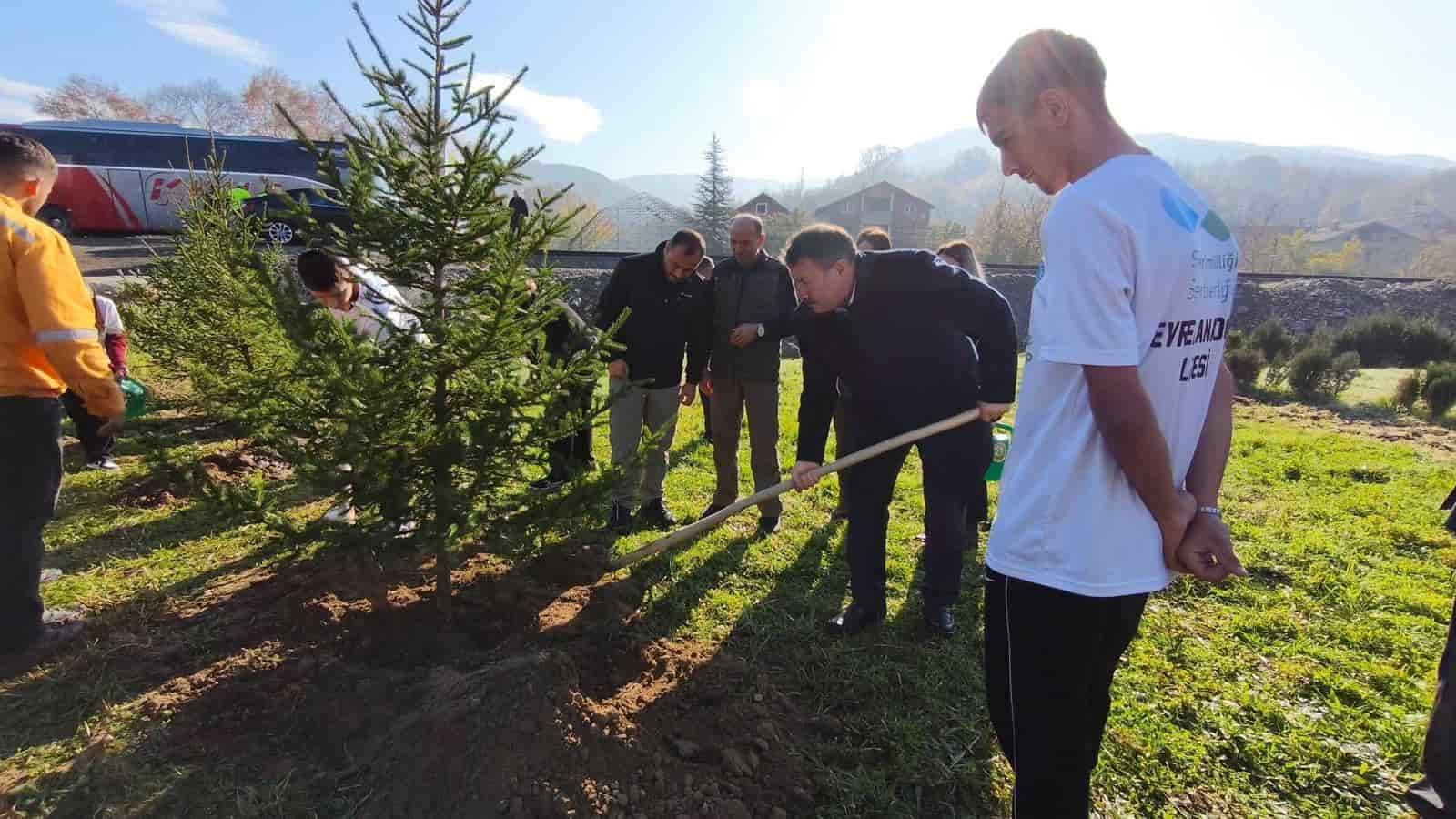 Başkan, Kaymakam Ve Müdürler…! 2 Min