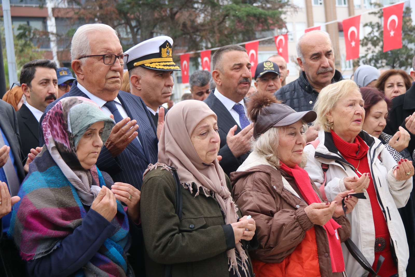 Ereğli Felaketinde Hayatını Kaybeden 15 Kişi 2. Yılında Anıldı İmza Gazetesi̇ (2)