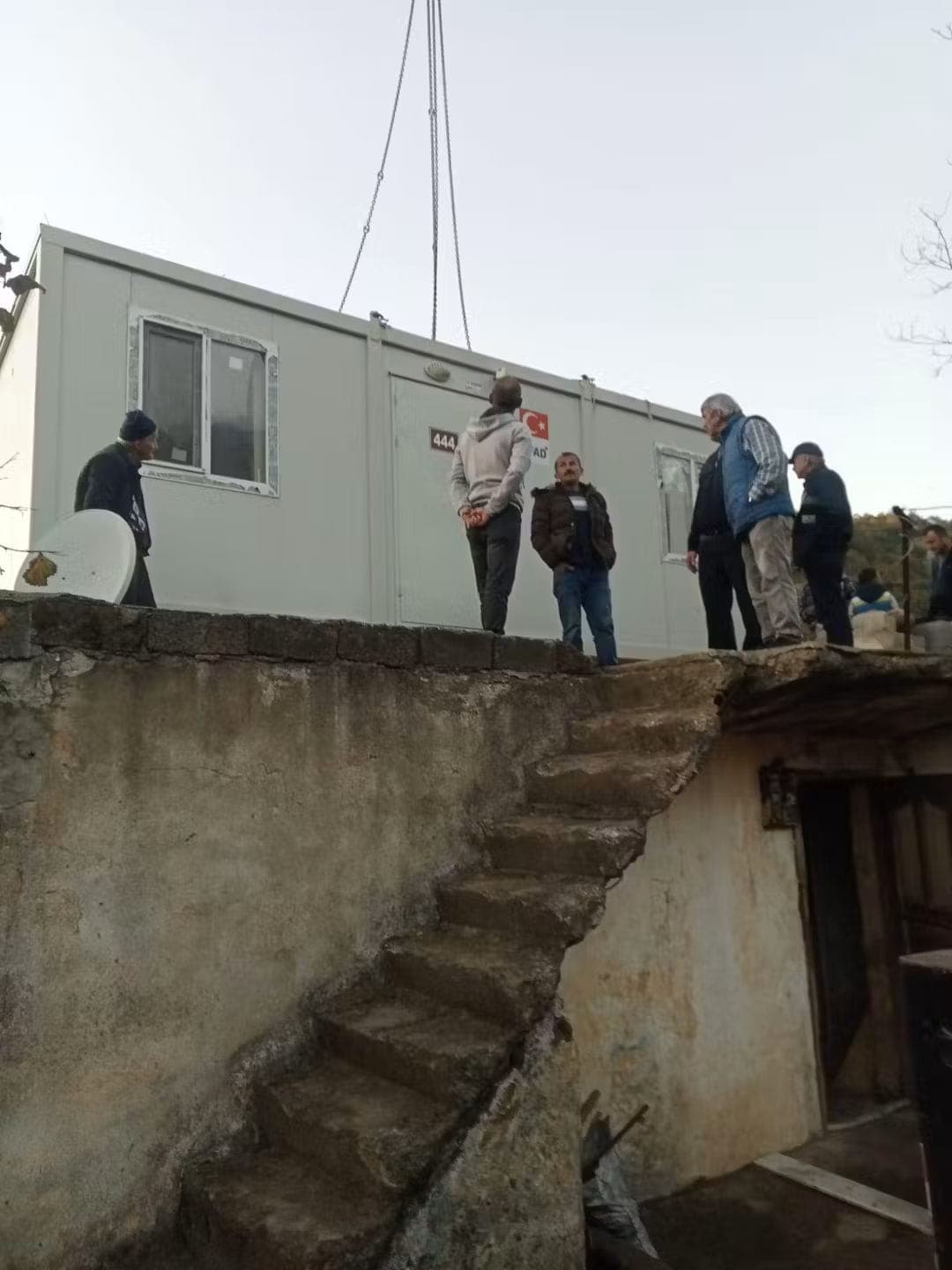 Sel Mağduru Kardeşlere Konteyner Desteği (4)