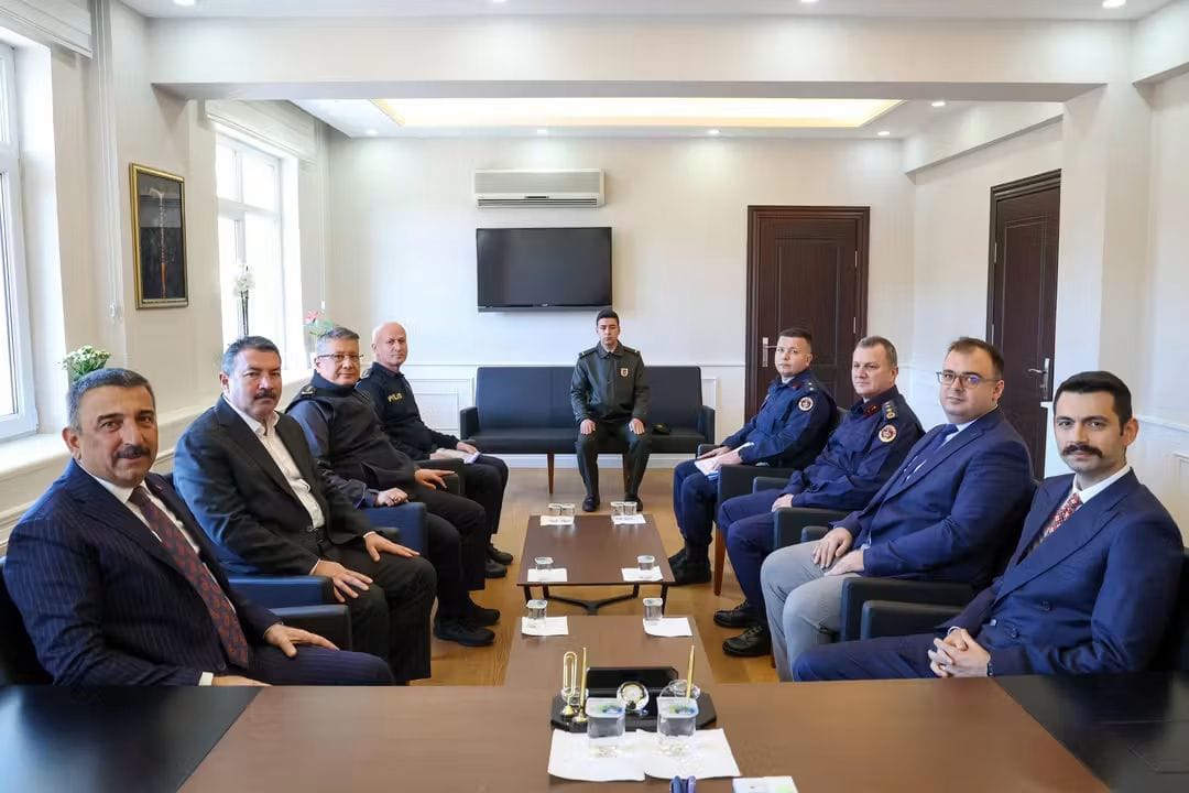 Vali Hacıbektaşoğlu’ndan Devrek Kaymakamlığı’na Ziyaret Imza Gazetesi (2)