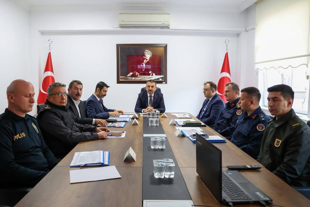 Validen Konağa Teşrif