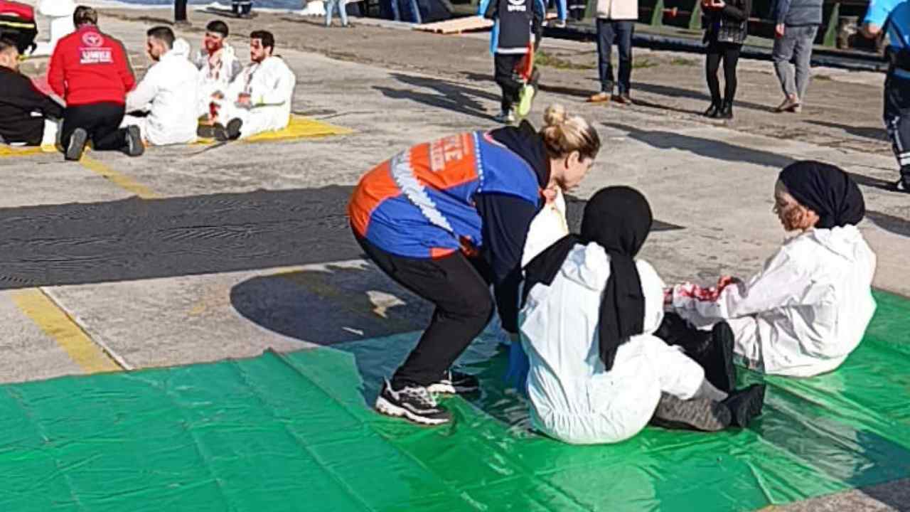 Zonguldak Limanı'ndaki Hareketliğin Nedeni Belli Oldu İmza Gazetesi̇ (2)