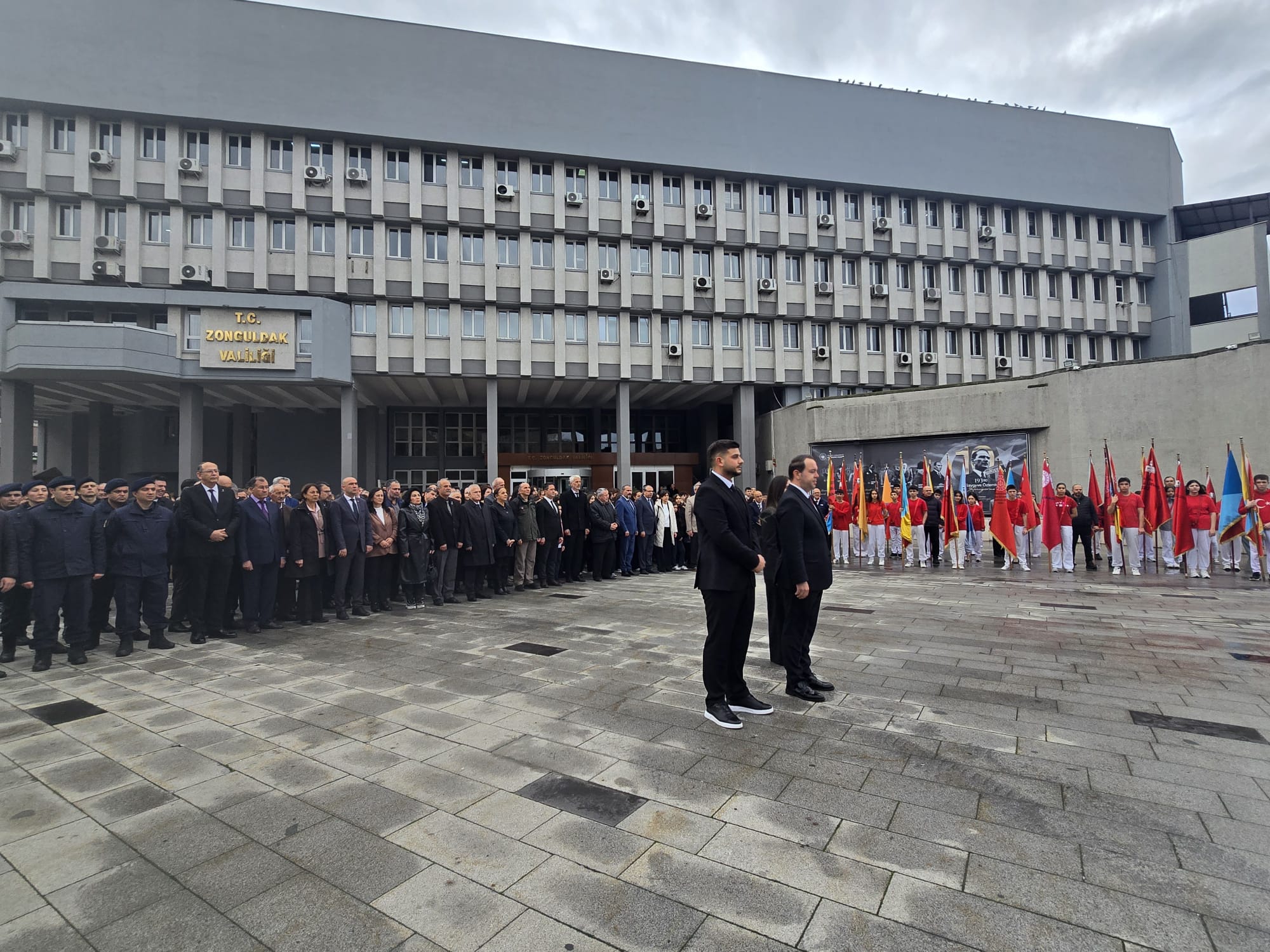 Zonguldak'ta Öğretmenler Günü Coşkuyla Kutlandı Imza Gazetesi (2)