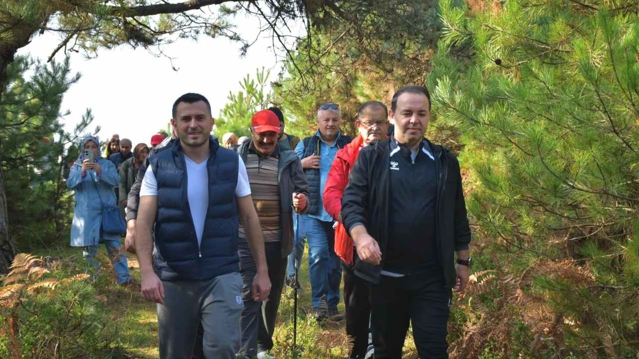 Zonguldak’ta Yeşil Vatan Temalı Doğa Yürüyüşüne Yoğun İlgi