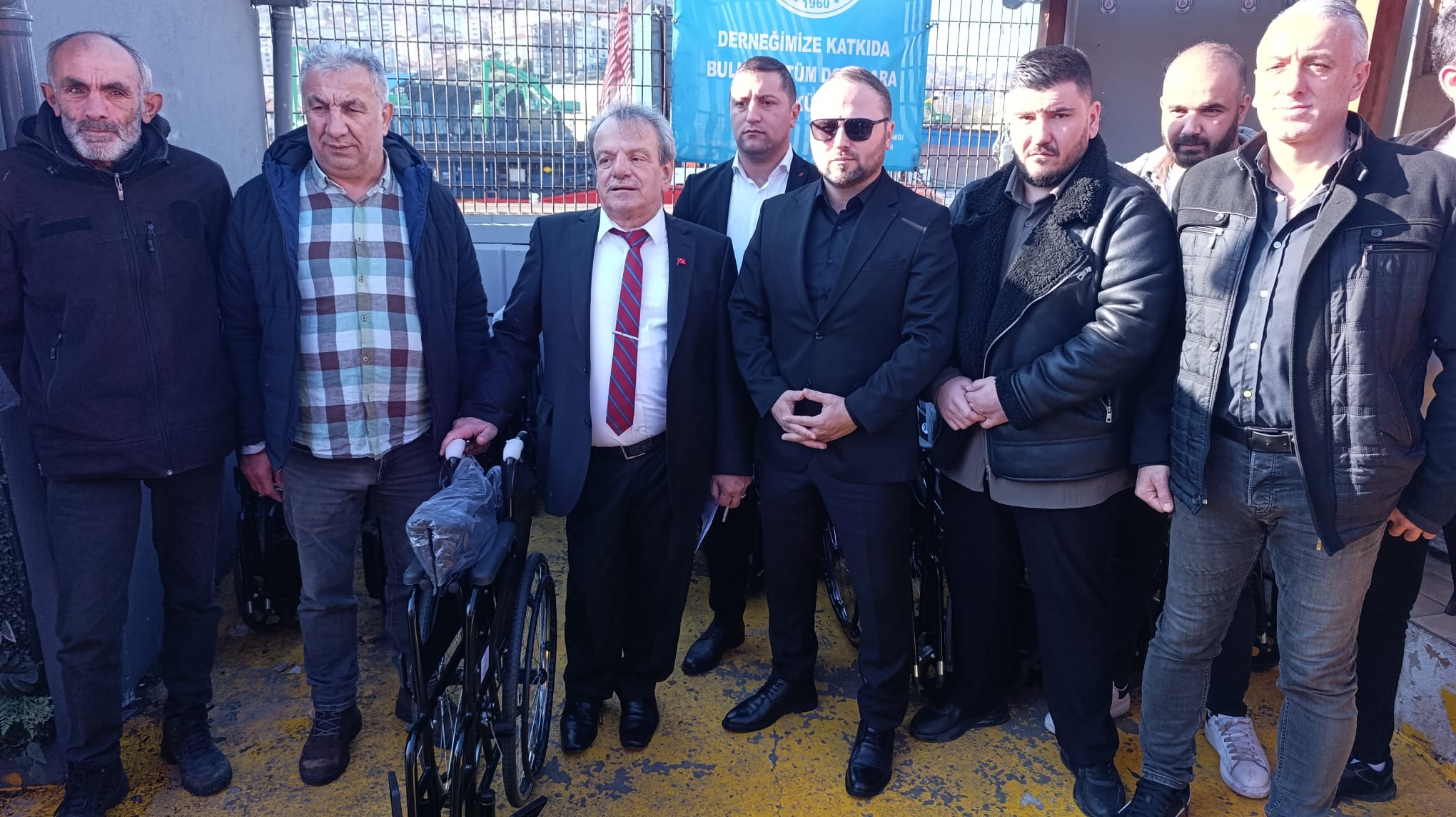 41 Kere Maşallah! 41 Engelliye Tekerlekli Sandalye Dağıtıldı Imza Gazetesi