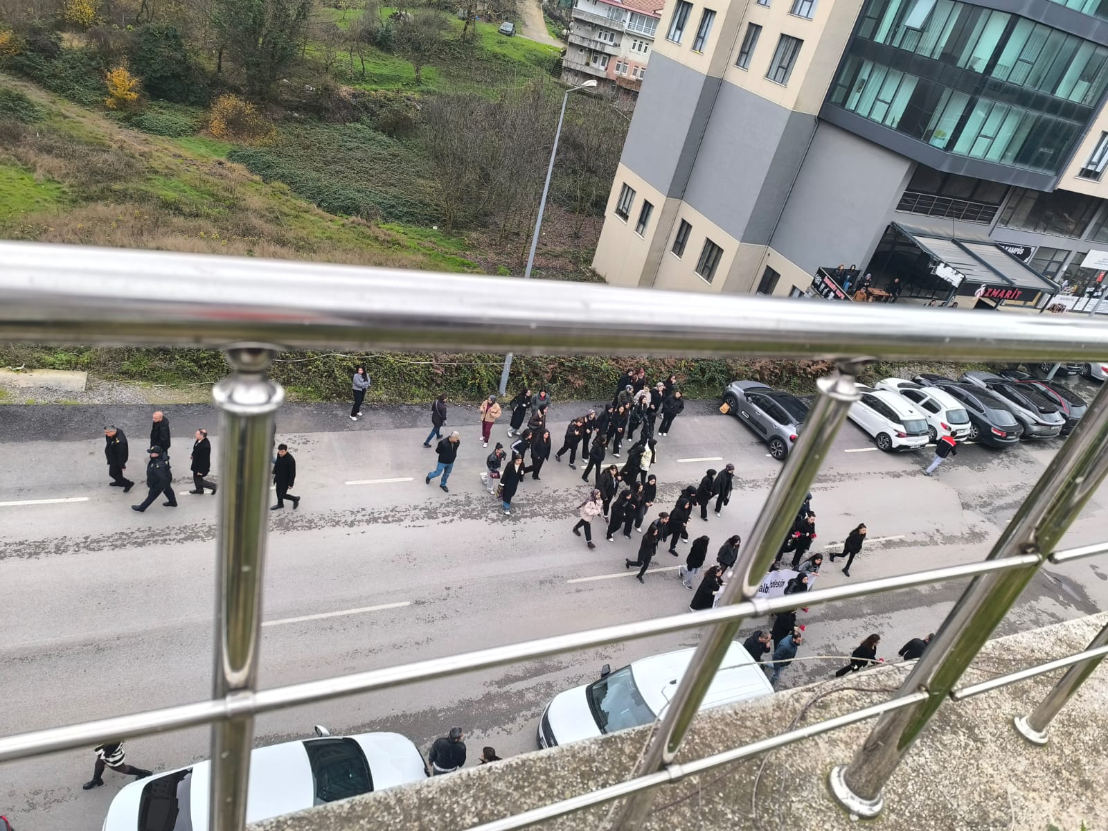 Arkadaşları İrem Gül Karakuş'u Andı... İmza Gazetesi̇ (16)-1