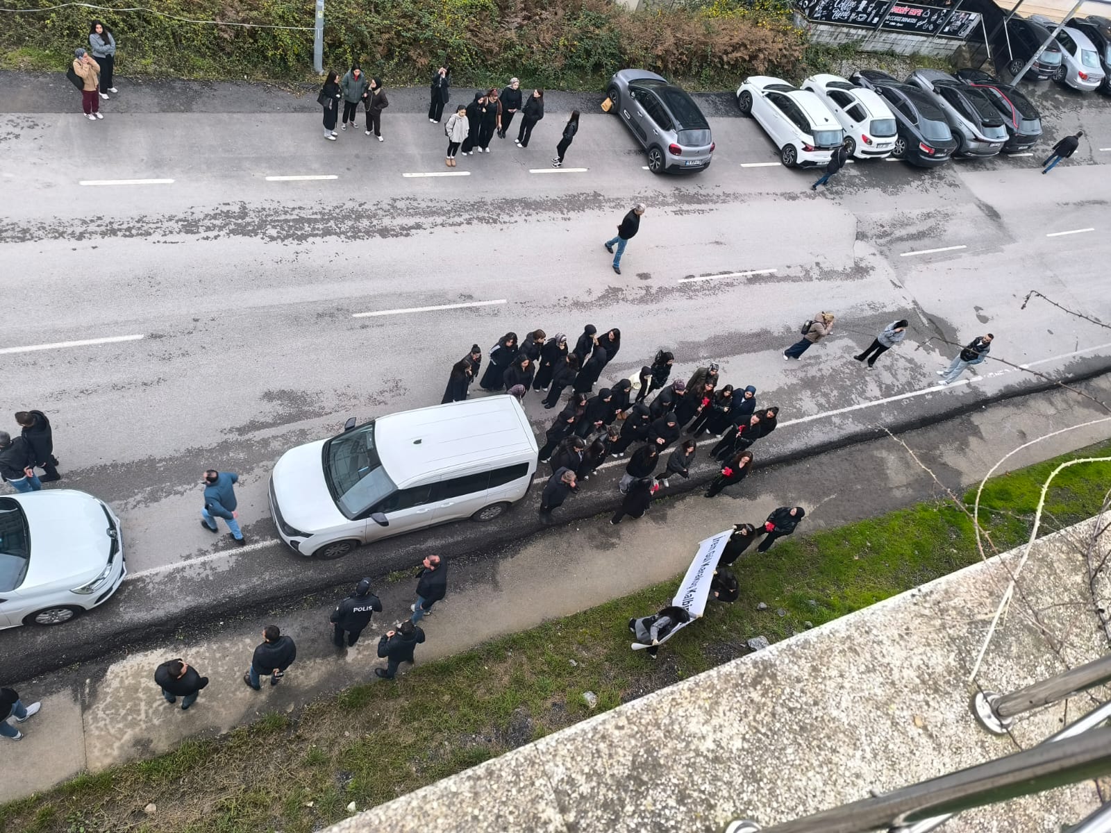 Arkadaşları İrem Gül Karakuş'u Andı... İmza Gazetesi̇ (18)