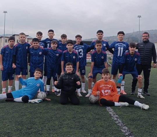 Devrek Eğitim Gücü Spor U14 Takımı Grubunu Lider Tamamladı! İmza Gazetesi̇ (38)