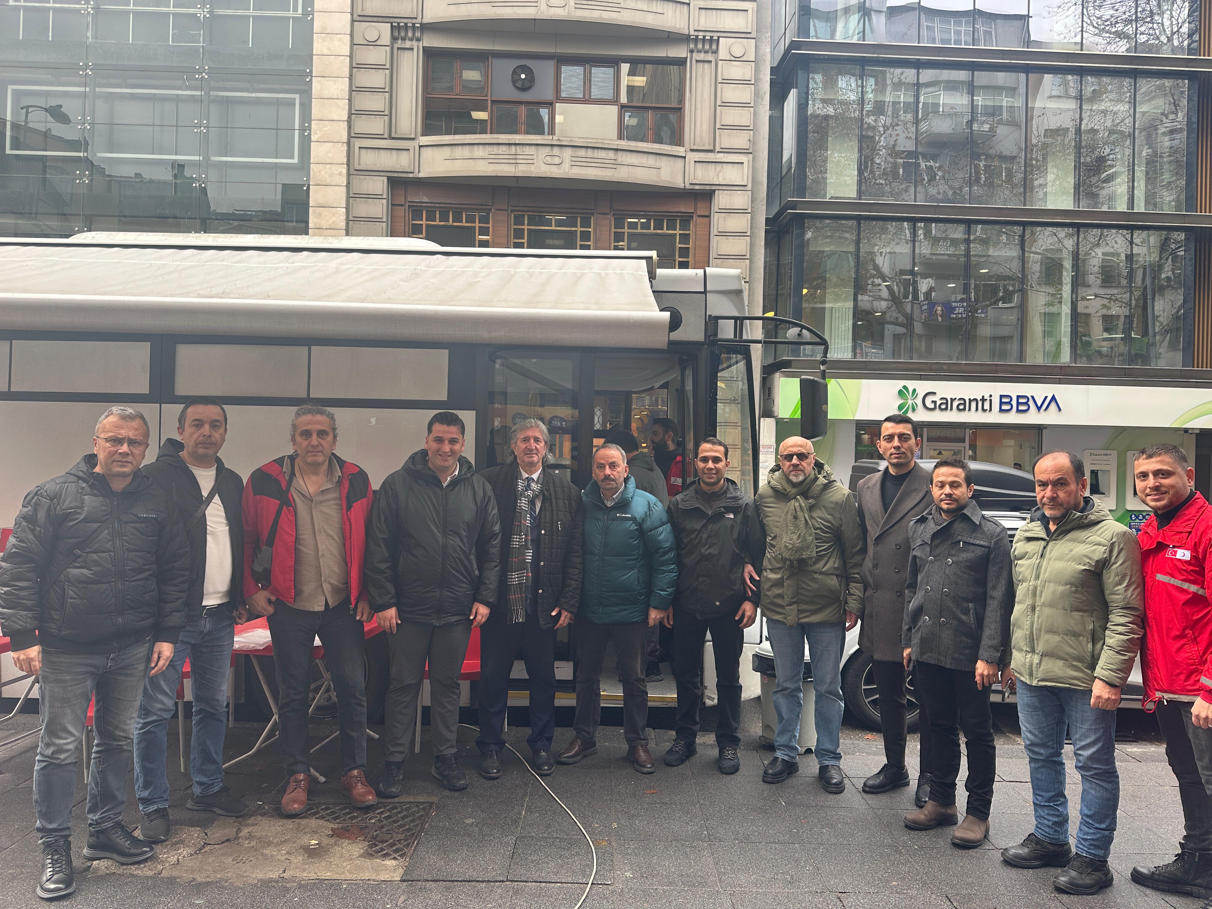 Gazeteciler Kan Verdi Hayat Kurtardı... İmza Gazetesi̇ (8)