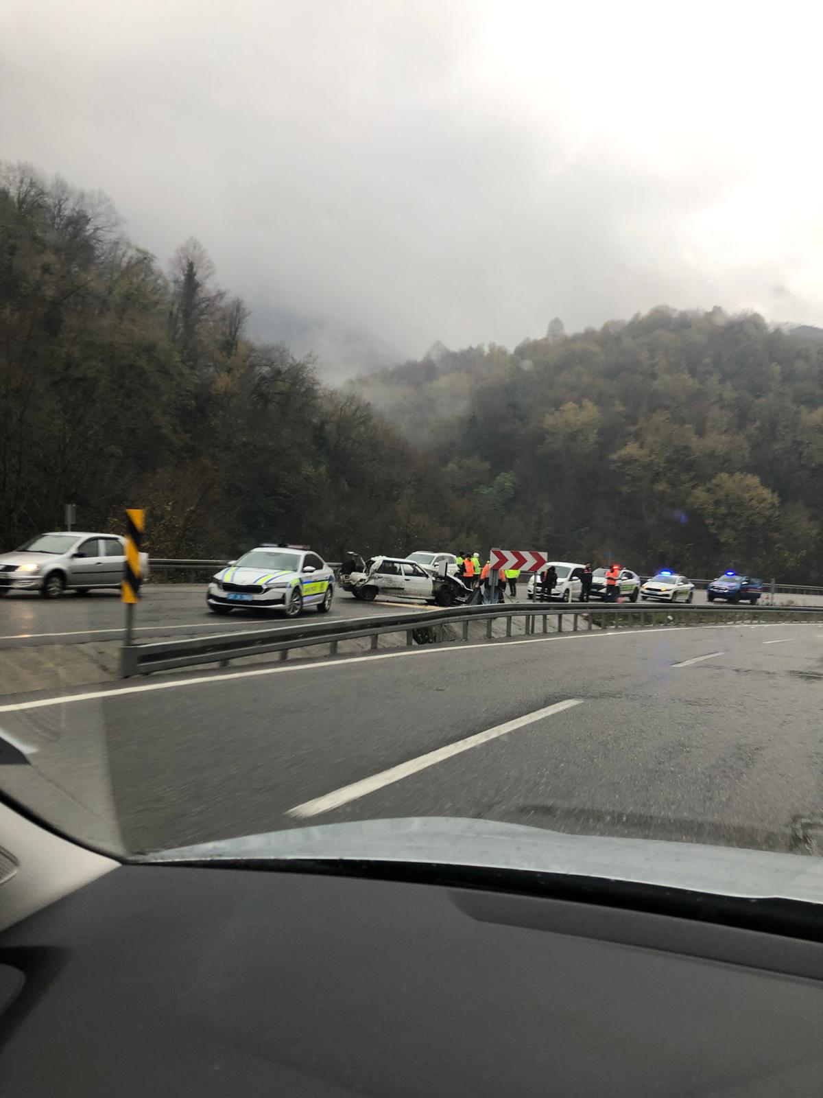 Gökgöl Tüneli Çıkışında Korkutan Kaza! İmza Gazetesi̇ (27)-1