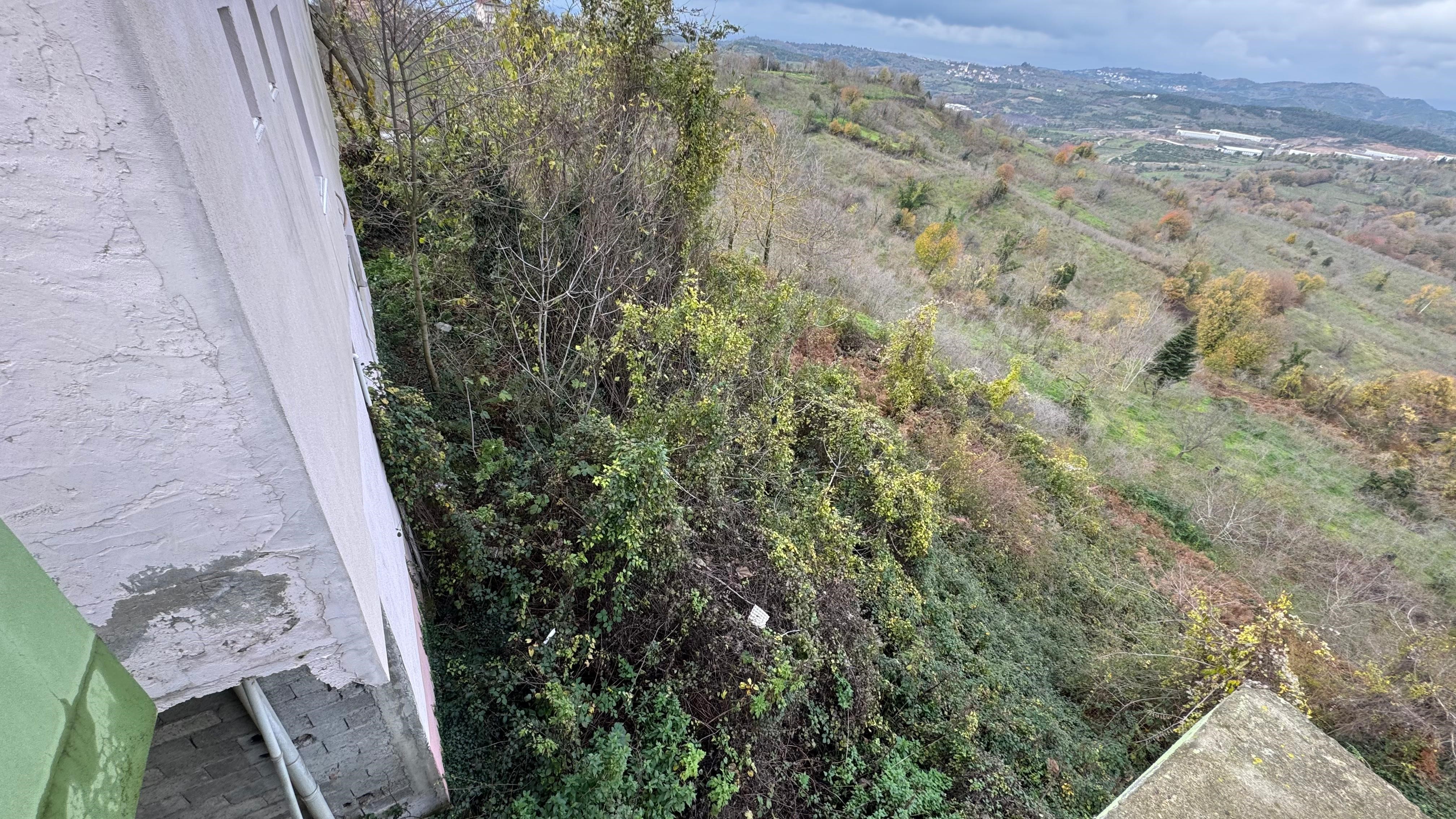 Heyelanda Yıkılan Lojman Kaderi Oldu! İmza Gazetesi̇ (19)