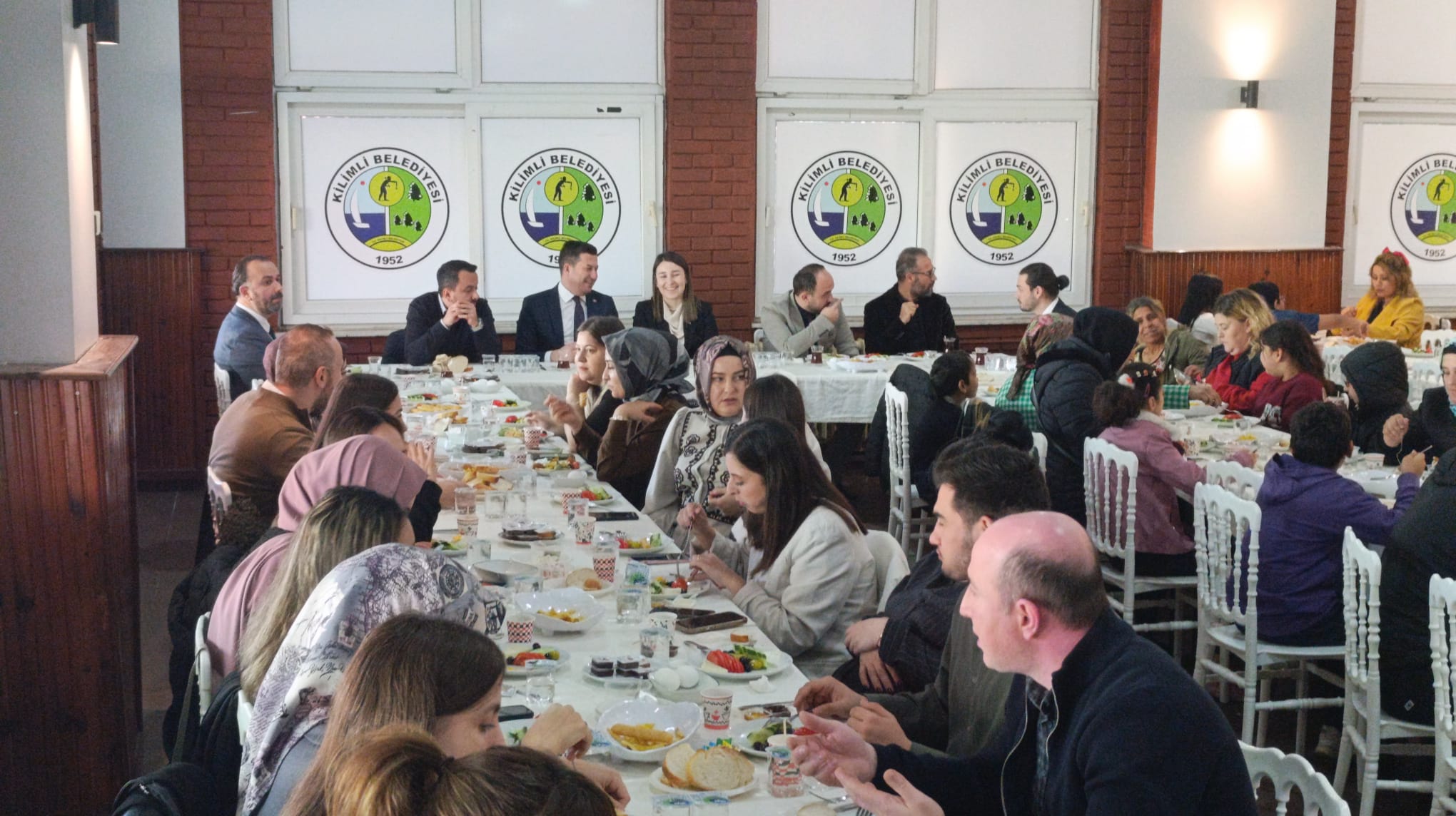 İmza Gazetesi̇ Özel Öğrenciler İçin Kilimli'de Anlamlı Buluşma.. (1)-1