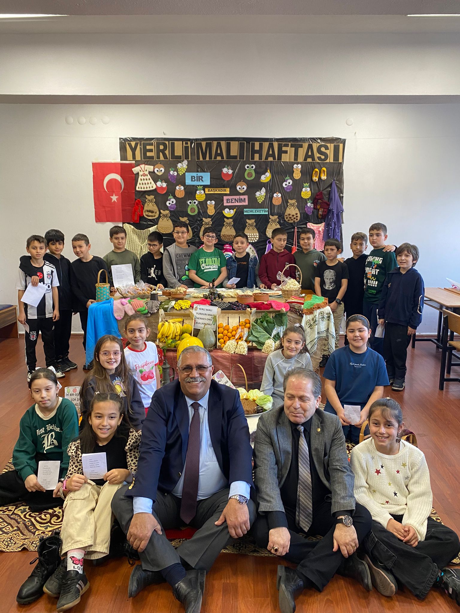 Karaelmas İlkokulu’nda Yerli Malı Haftası Coşkusu... 4 B Sınıfı Türkiye Ve Zonguldak’ı Tanıttı! İmza Gazetesi̇ (3)