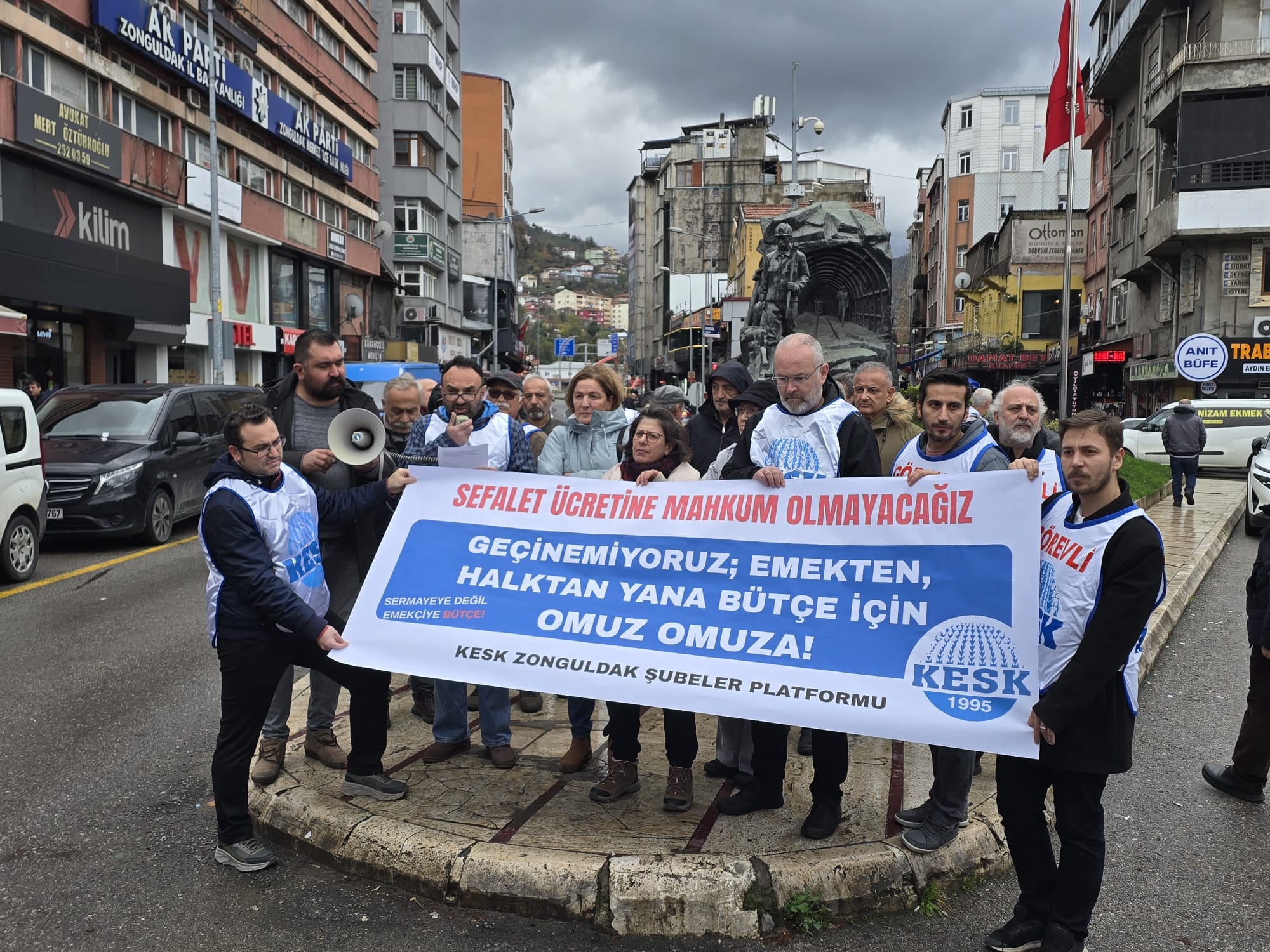 Kesk’ten Zonguldak'ta Sert Bütçe Çıkışı! Bu Bütçe Halkın Değil Sermayenin Yıkım Belgesidir Imza Gazetesi (2)