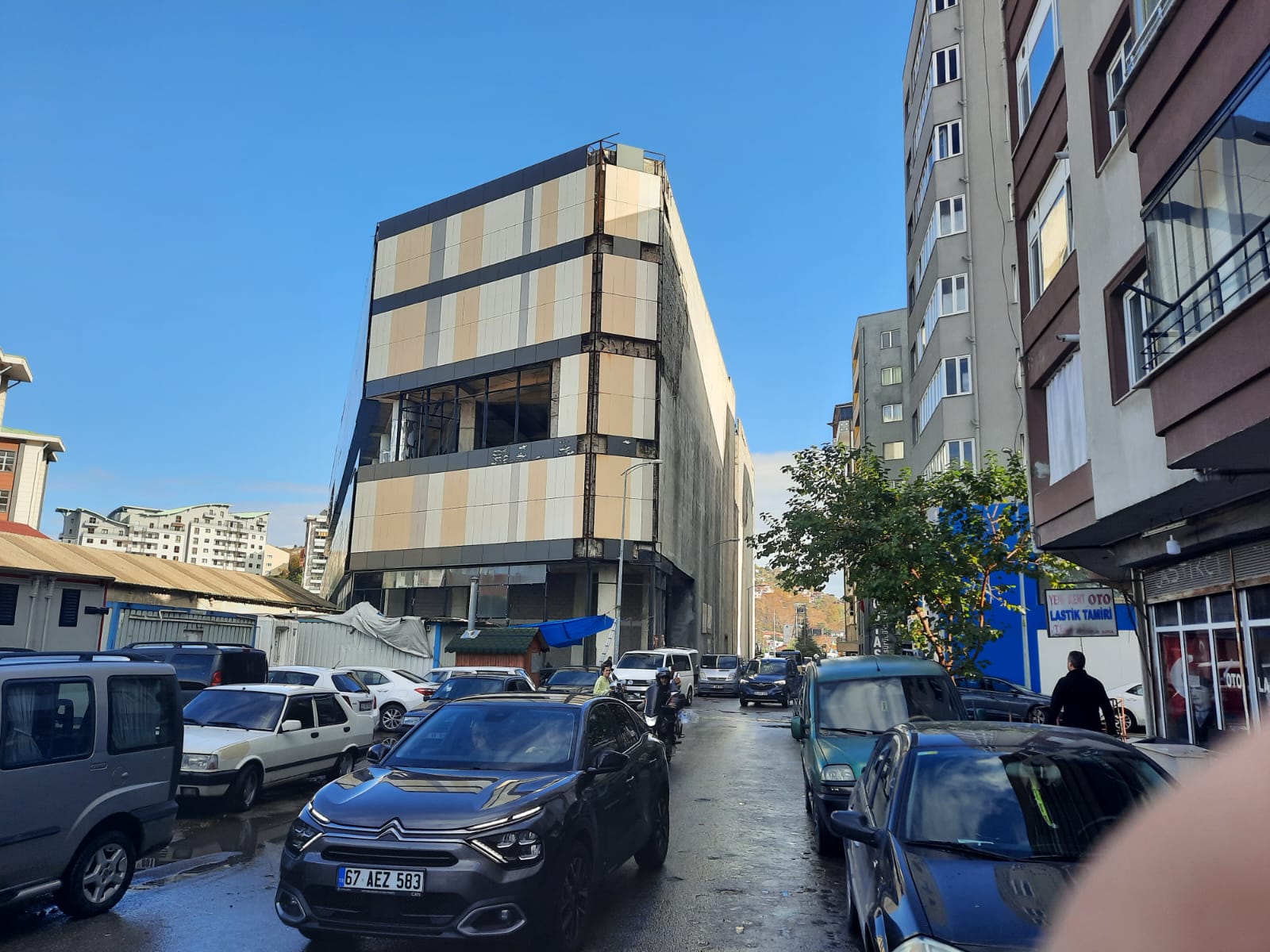 Kozlu'da Büyük Tehlike! Uyarıyoruz! Her An Her Şey Olabilir... İmza Gazetesi̇ (2)