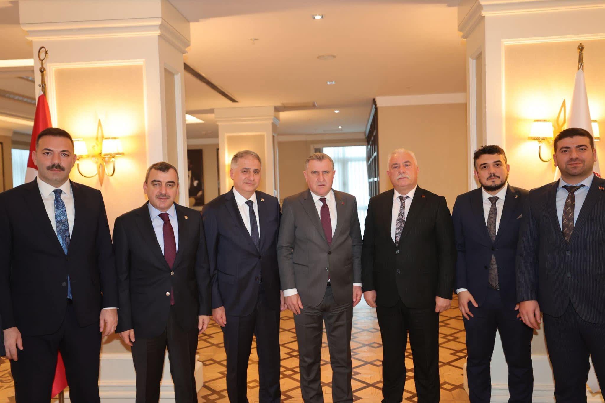 “Şehrimizin Gençlik Ve Spor Yatırımlarını Bakanımıza Arz Ettik” Imza Gazetesi (2)