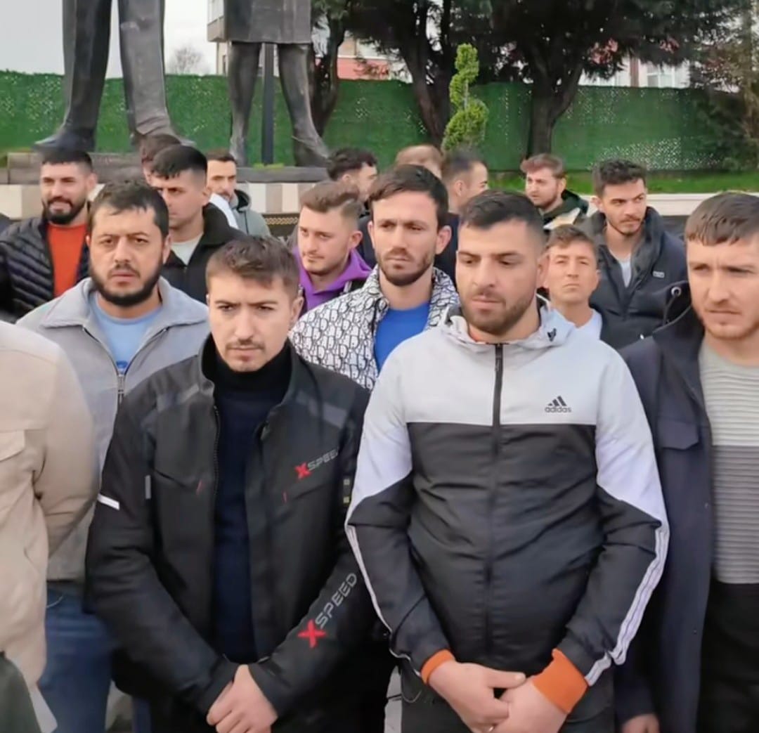 Ttk’da Beli̇rsi̇zli̇k Kri̇zi̇ Madenci̇ler Netli̇k İsti̇yor! İmza Gazetesi̇ (16)-1