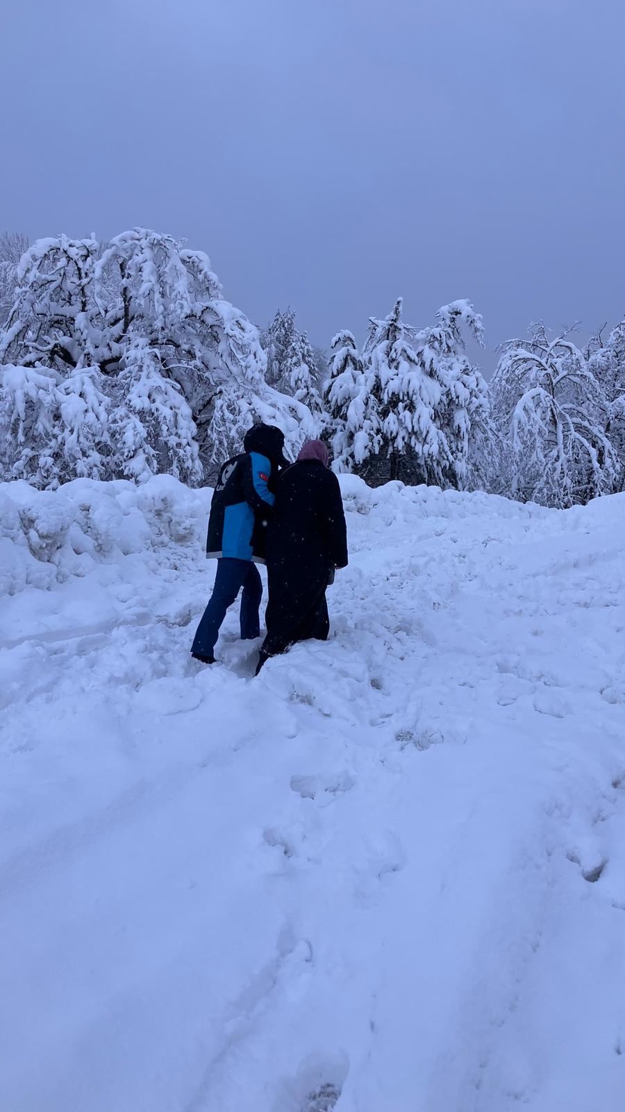Umke Ekipleri Zamanla Yarıştı 62 Yaşındaki Hasta Zorlu Şartlarda Kurtarıldı Imza Gazetesi (2)