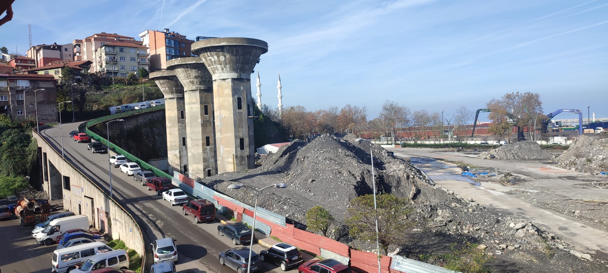 Vali Hacıbektaşoğlu, Başkan Erdem , Ak Parti İl Başkanı Çağlan'a Acil Çağrı! Bari Yolu Açın! (4)