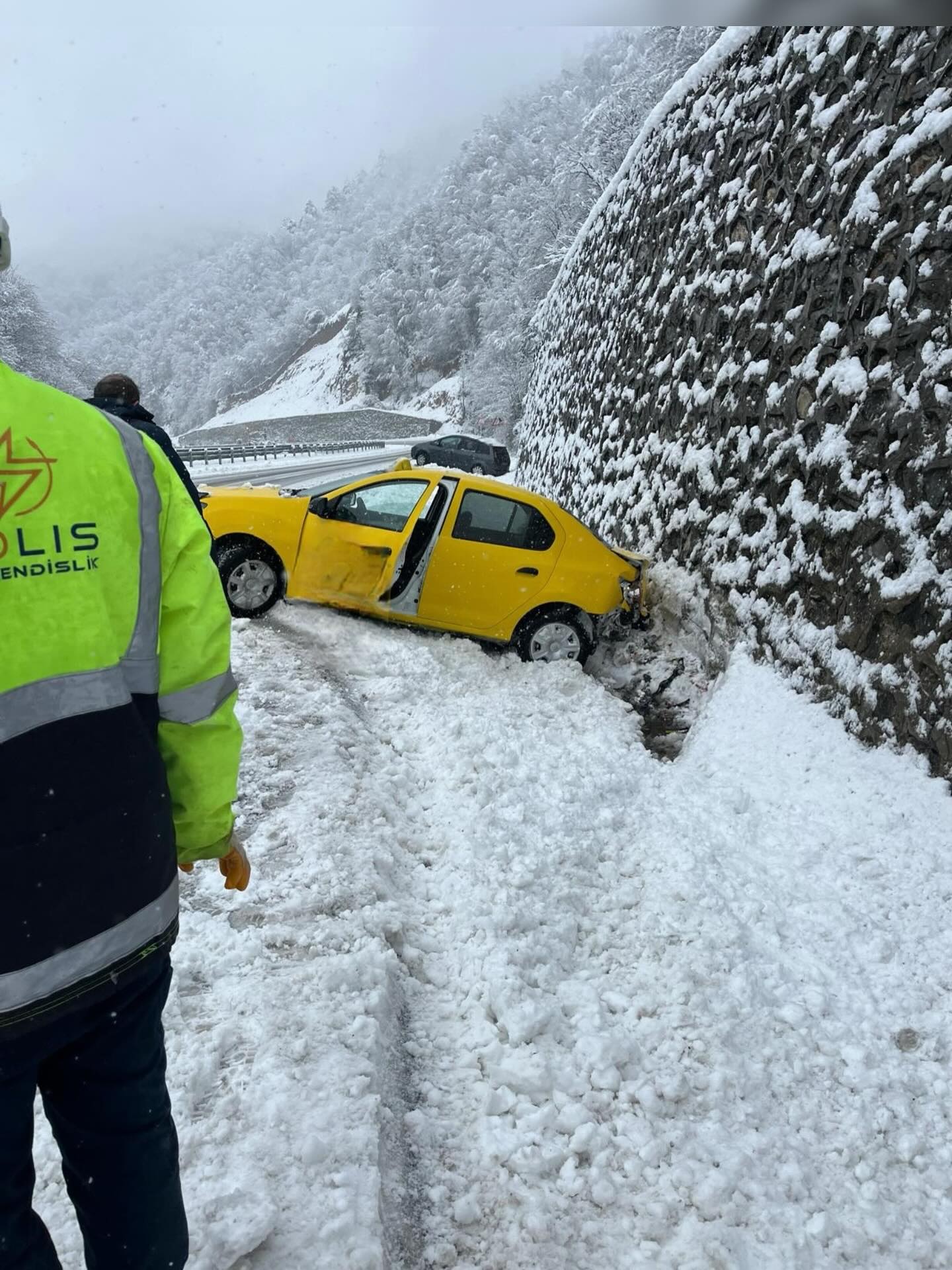 616168990 18027013403787721 8860893445115815443 N