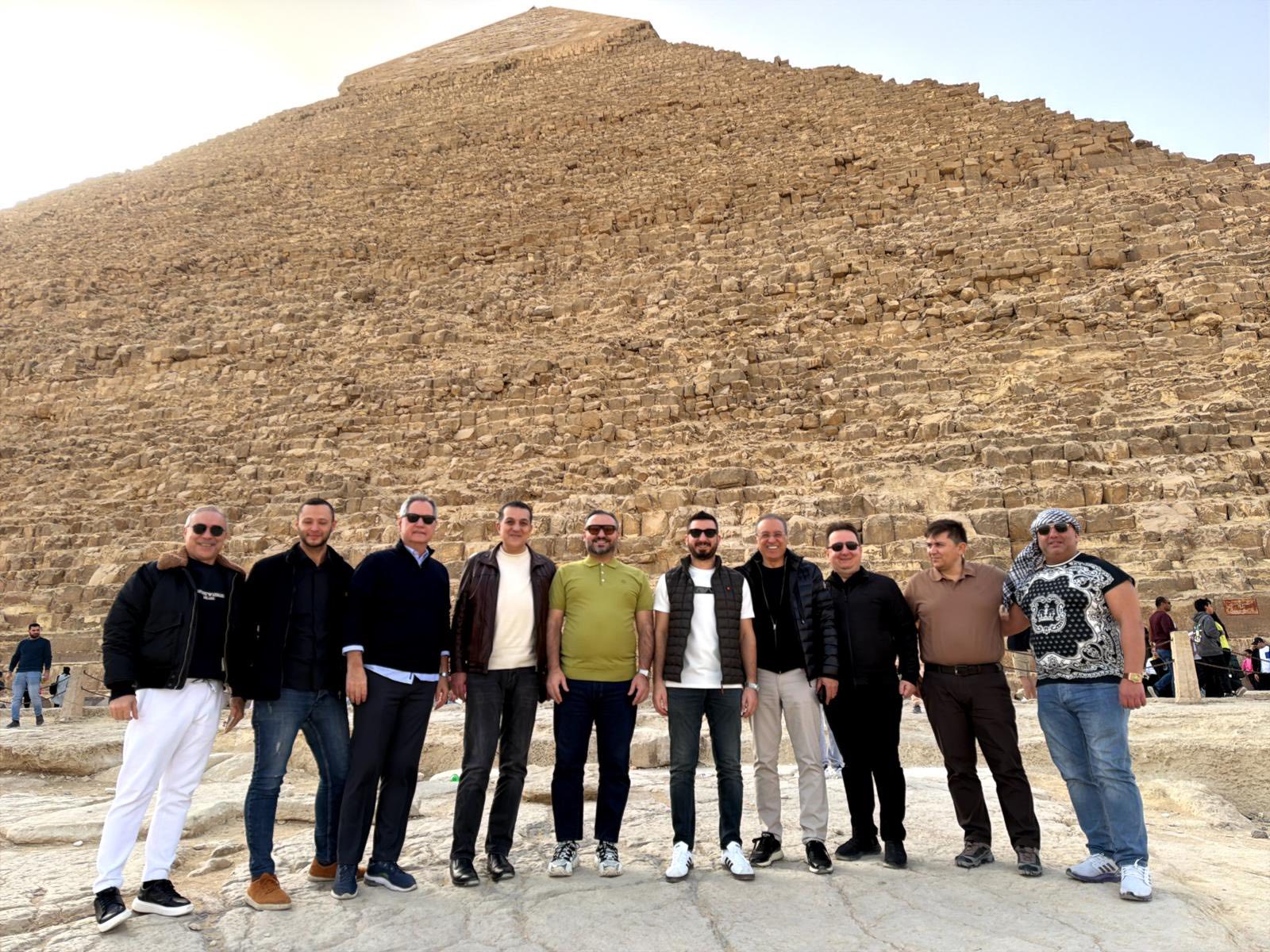 616975852 10163738687738908 9028040639856652521 N