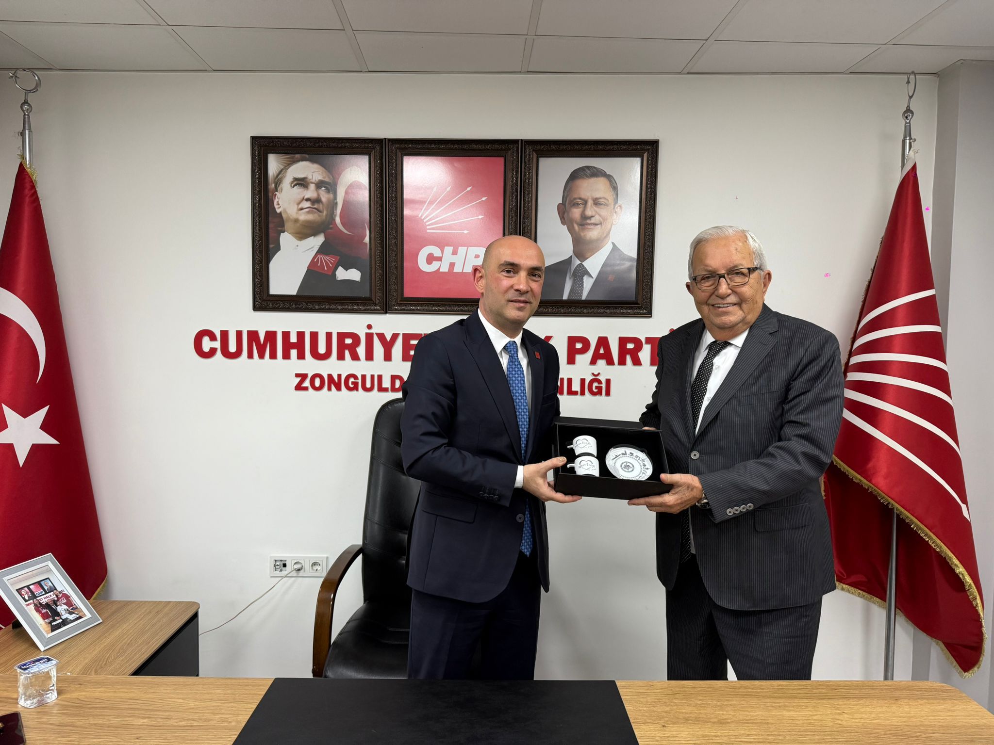 Ereğli Belediye Başkanı Halil Posbıyık’tan Devrim Dural’a Ziyaret... Imza Gazetesi