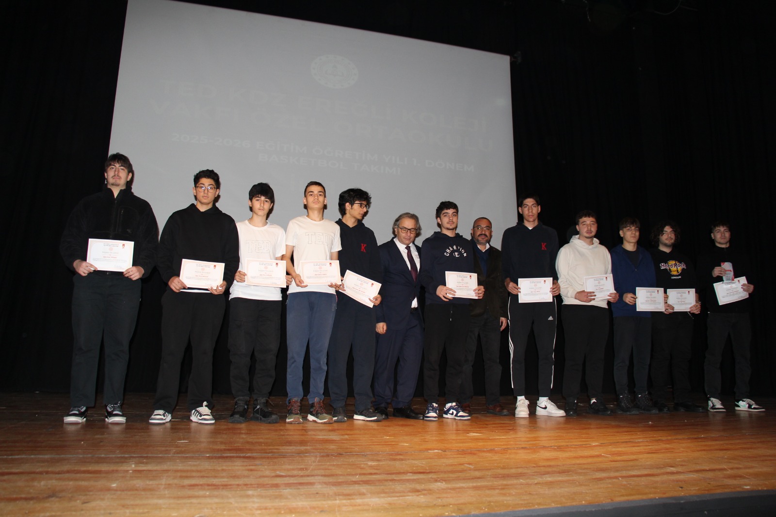 Ereğli'de Emeğin, Azmin Ve Başarının Alkışlandığı Gün Imza Gazetesi (1)