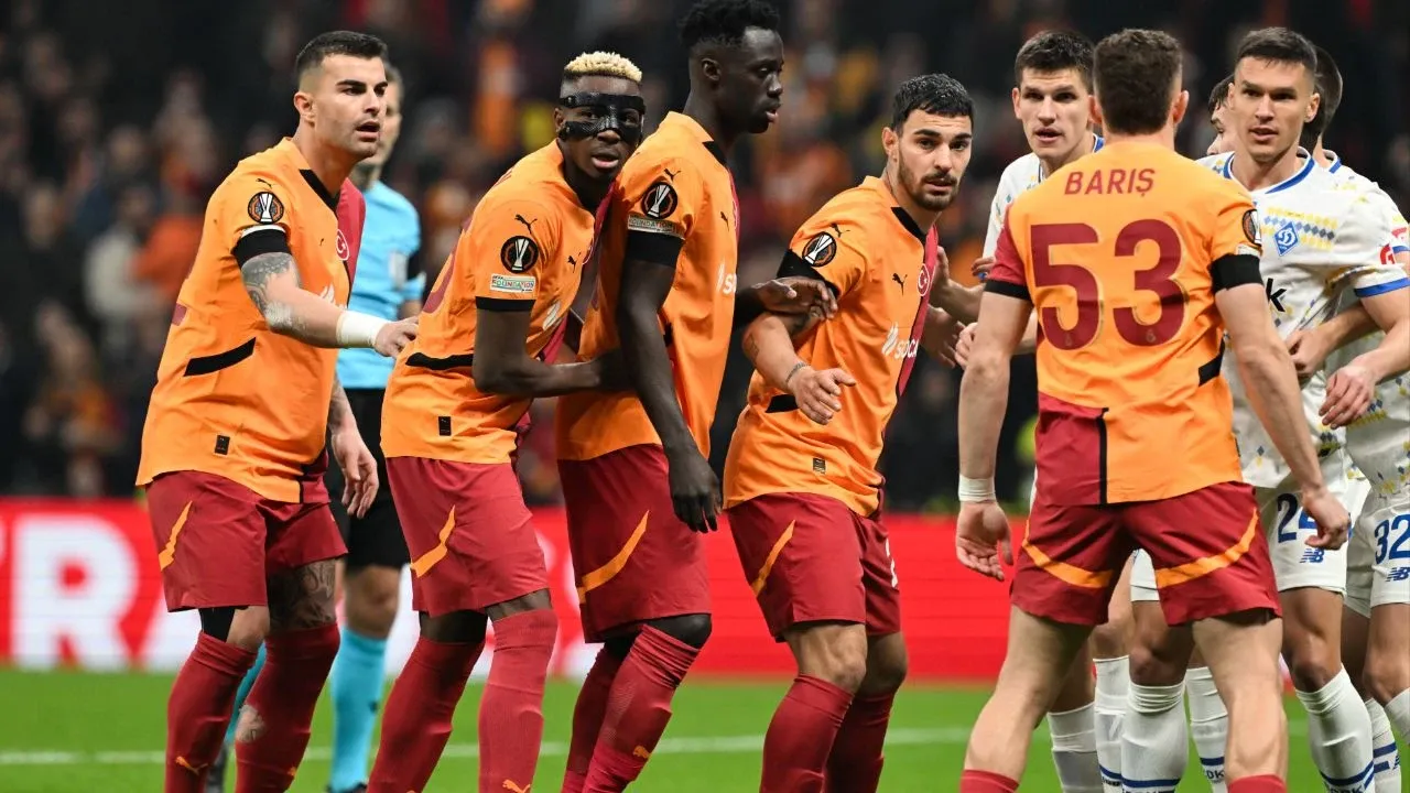 Galatasaray Neden Siyah Bant Takıyor-1