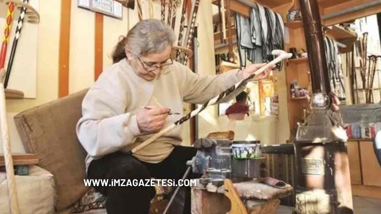 İlk Kadın Baston Ustası Mürvet Okur Hayatını Kaybetti İmza Gazetesi̇ (3)