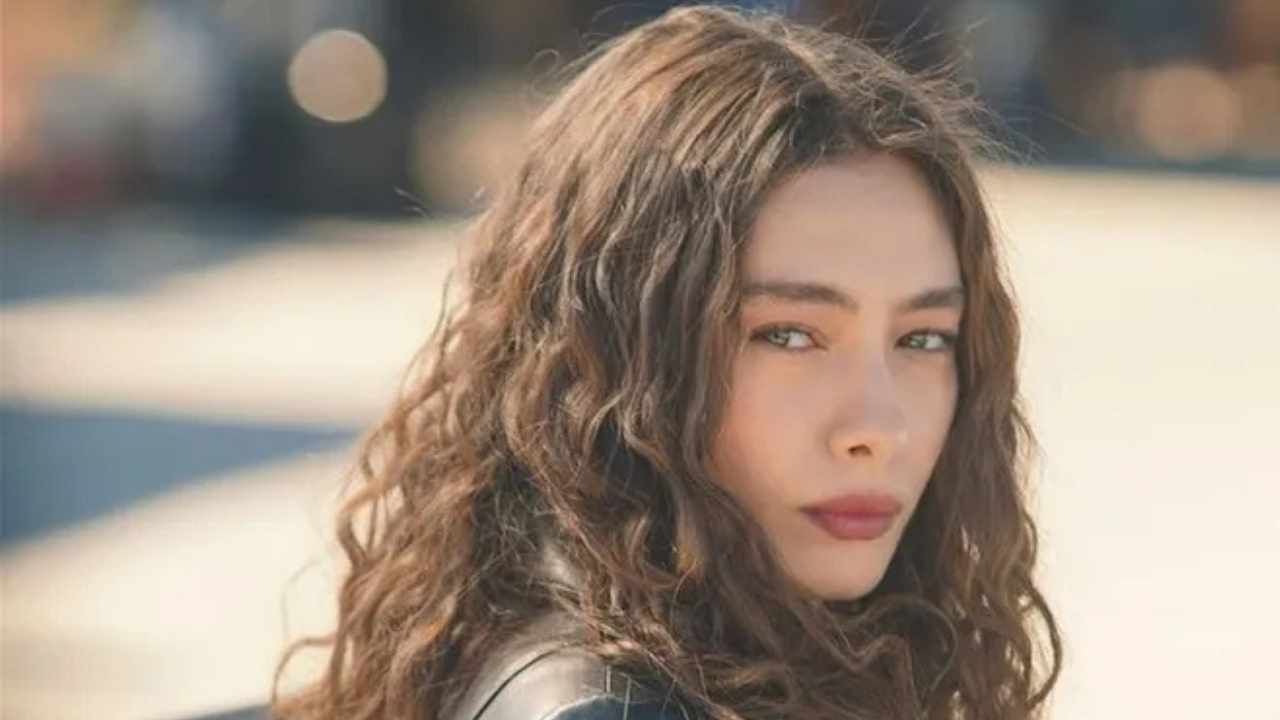 Neslihan Atagül Sefirin Kızı Dizisinden Neden Ayrıldı-1