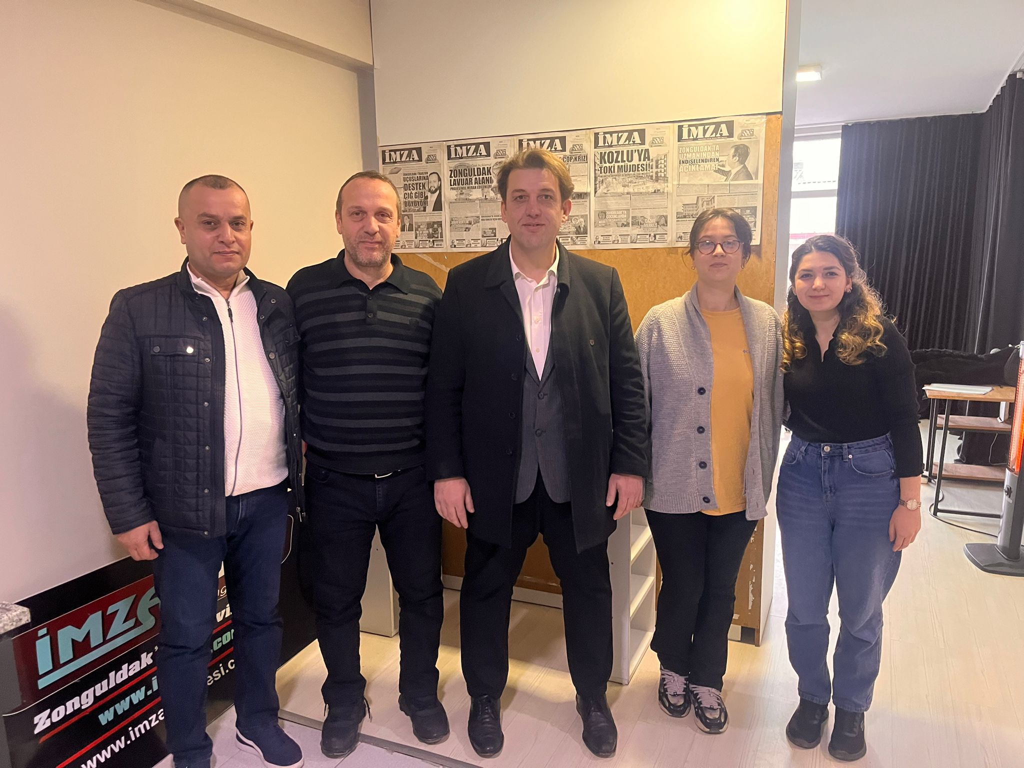 Zafer Partisi Başkanı Oğuzhan Turhan’dan İmza Gazetesi’ne Çıkarma! İmza Gazetesi̇ (4)-1