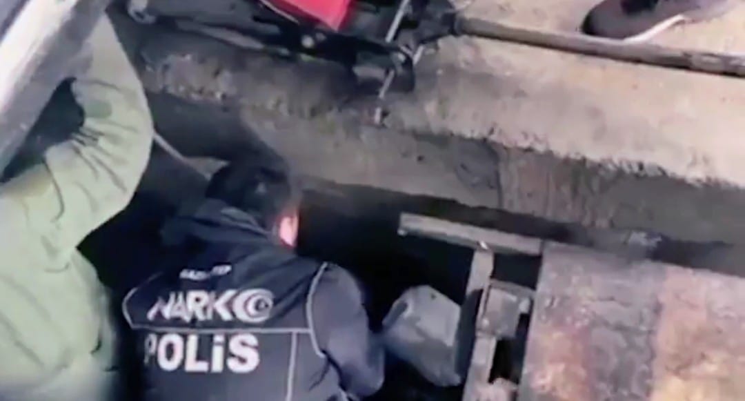 24 İlde Uyşturucu Tacirlerine Darbe! İmza Gazetesi̇