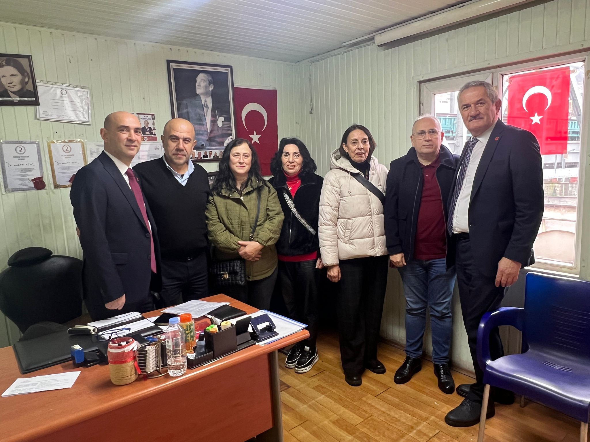 Chp İl Başkanı Devrim Dural Ve Yönetiminden Muhtarlara Ziyaret Imza Gazetesi