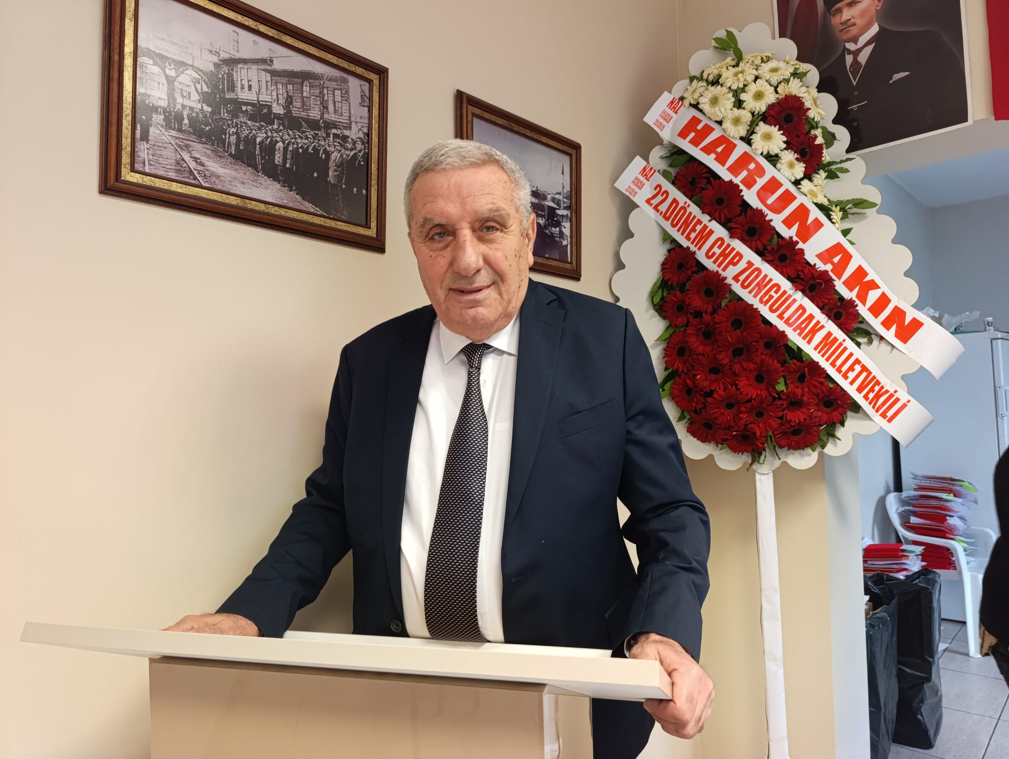 Ercan Şehri Güven Tazeledi Imza Gzetesi