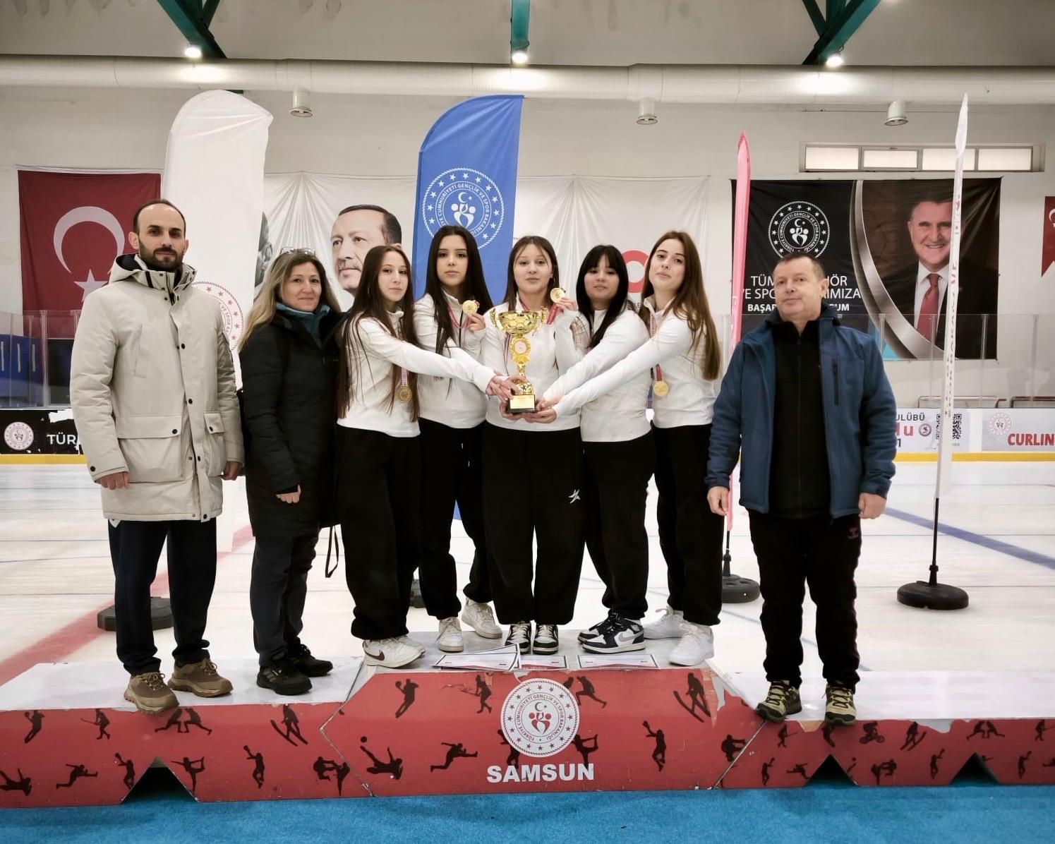 Fener Anadolu Lisesi Türkiye Şampiyonu! İmza Gazetesi̇ (1)-1