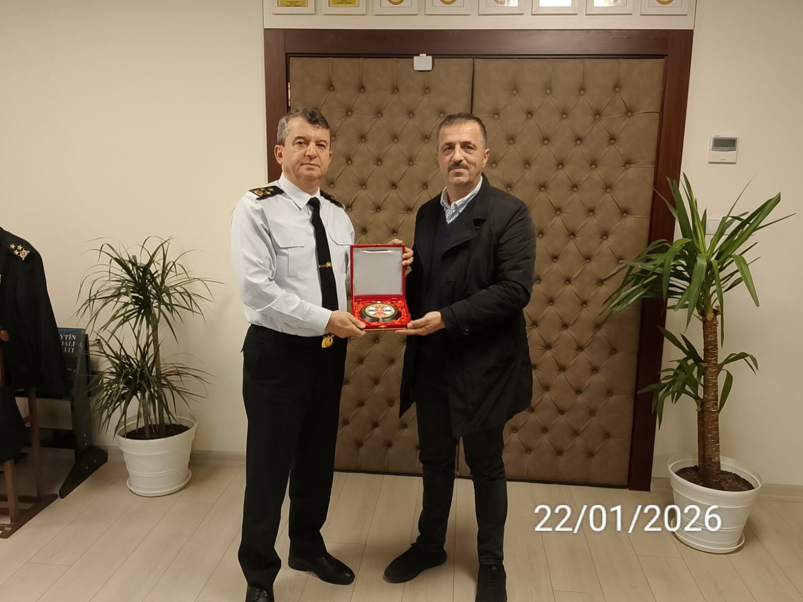 Kameraların Önünde Değil, Cihazın Başında Bir Hayat Kurtarma Hikayesi! Imza Gazetesi (1)