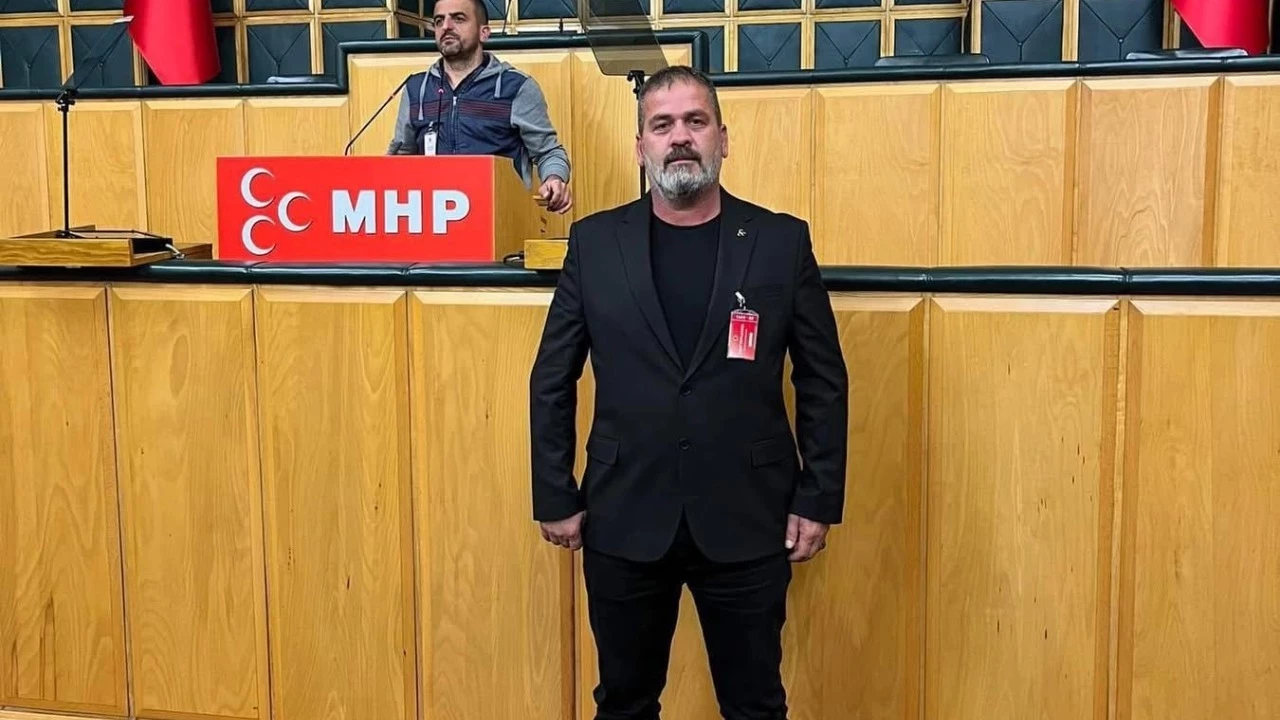 Mustafa Hıraç Kimdir