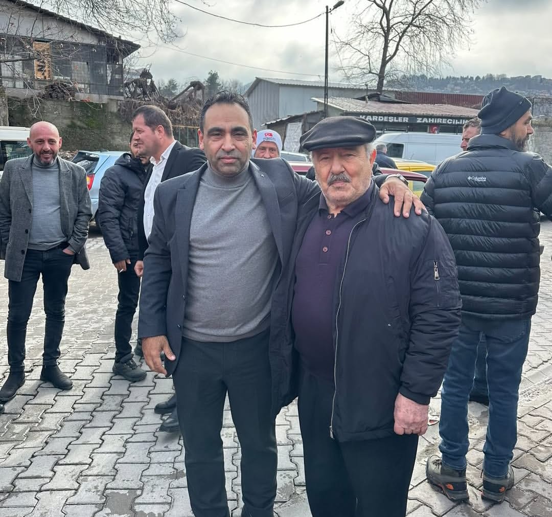 Tunay Keskin’e Sevgi Seli Imza Gazetesi (2)