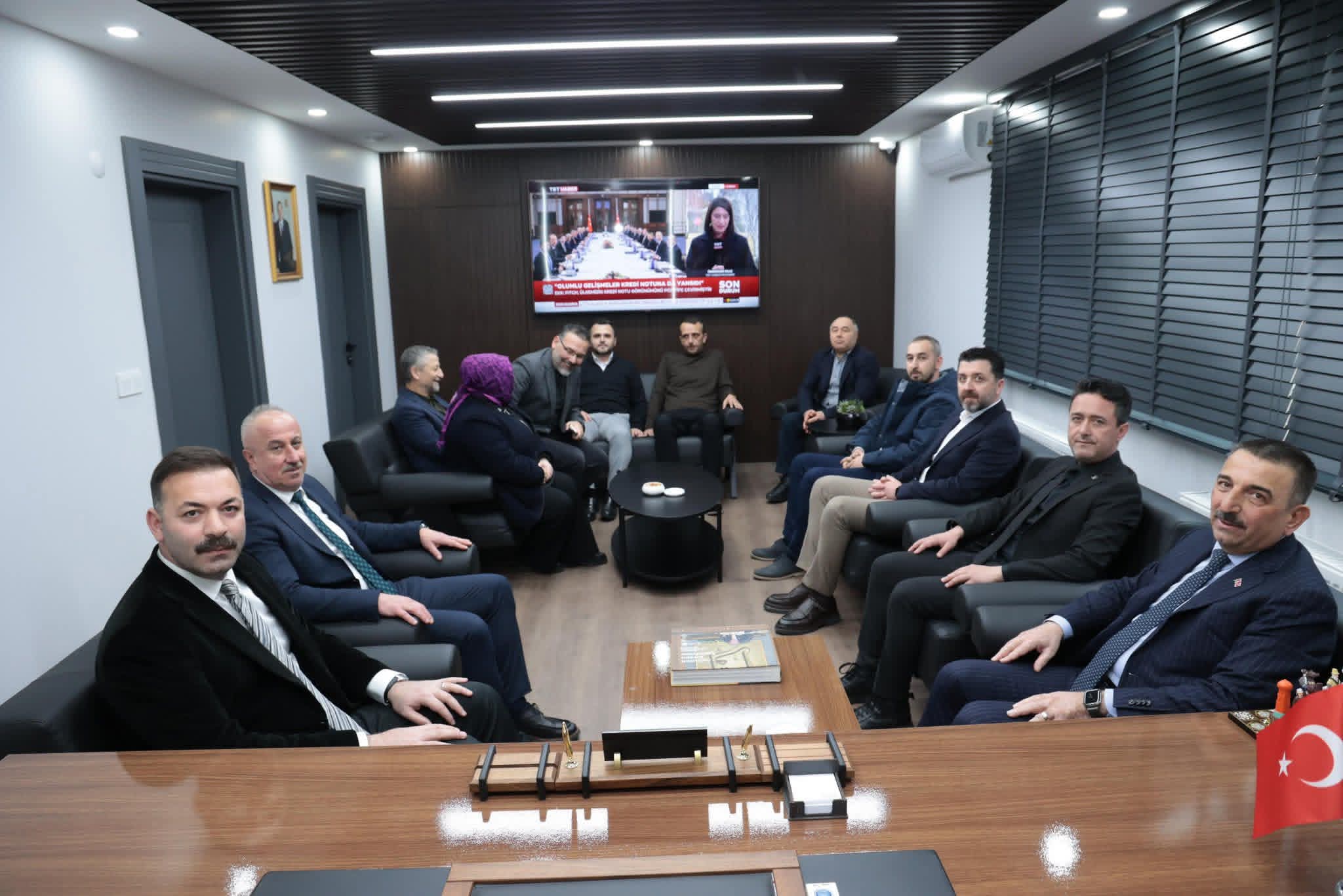 Zonguldak Valisi Osman Hacıbektaşoğlu, Ak Parti Yeni İl Binasını Ziyaret Etti Imza Gazetesi (2)