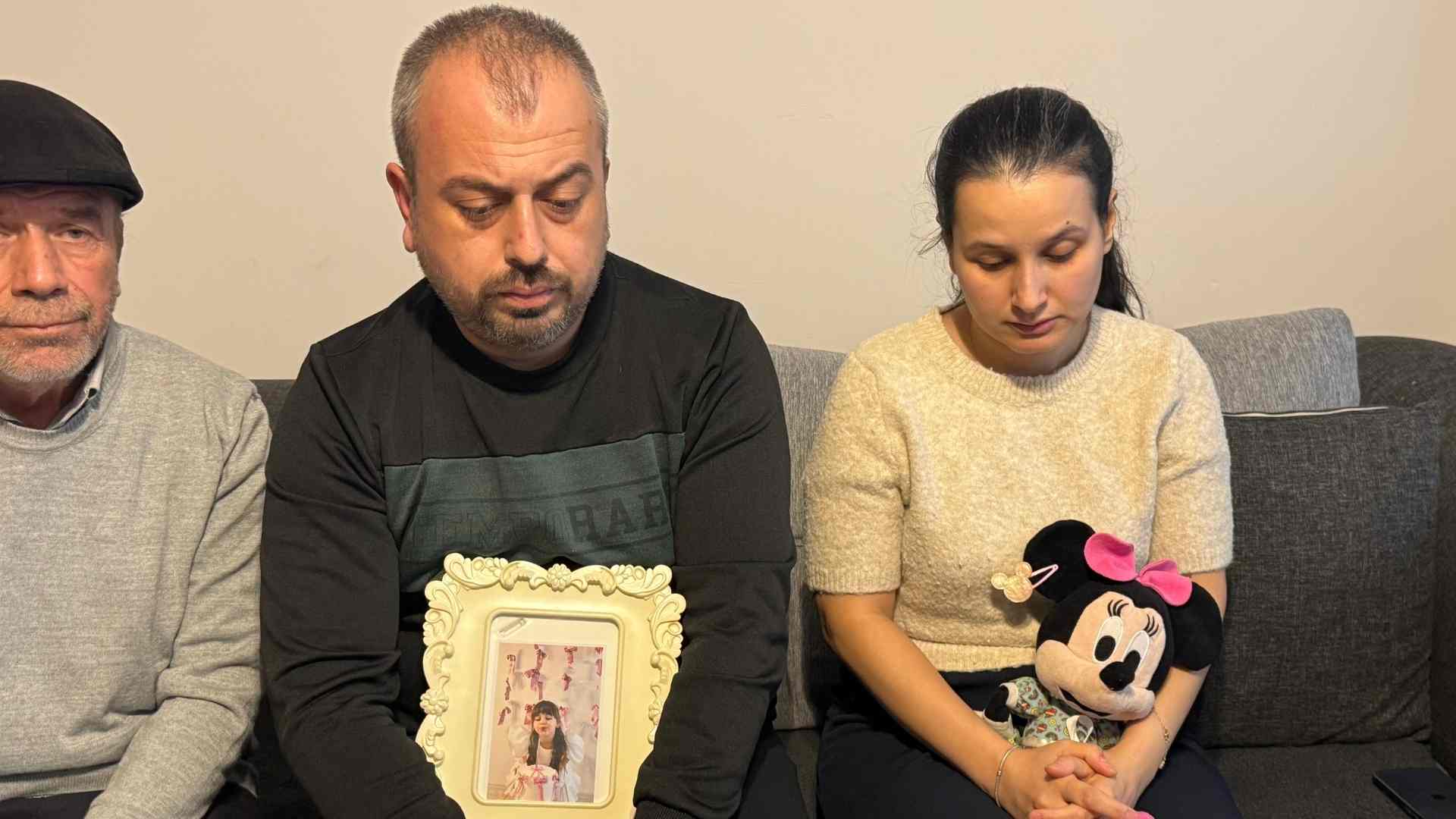 Zonguldaklı Minik Ela'nın Ölümü “Kaza Değil, Cnayet!” İmza Gazetesi̇ (7) İmza Gazetesi̇ (7)