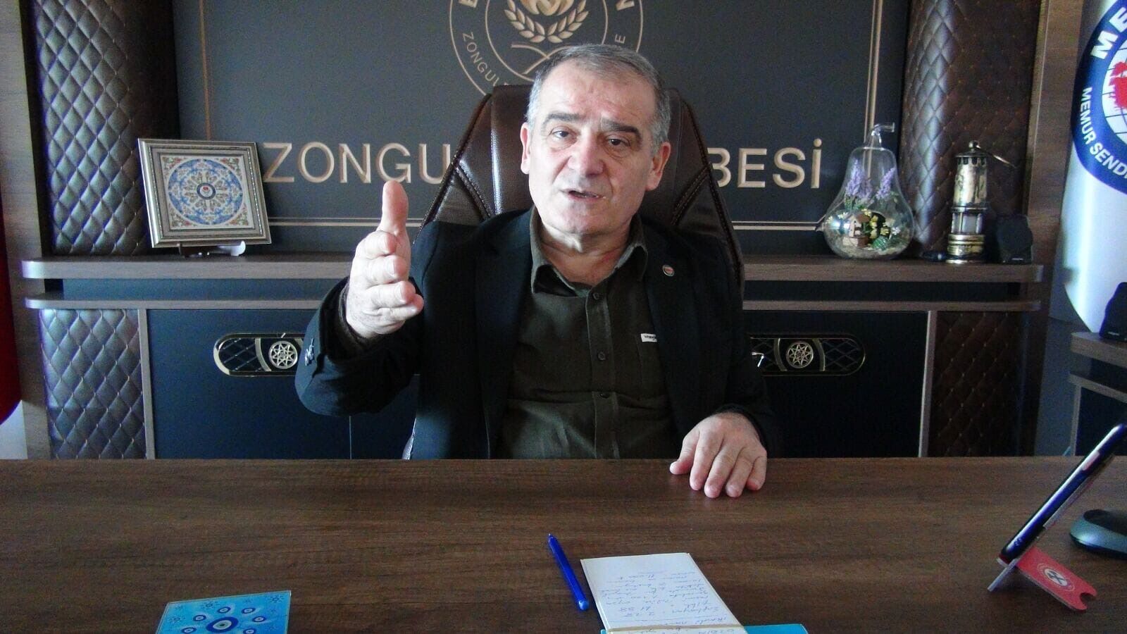 16657A01 8762 4E8C A512 E4B26Fefe87E