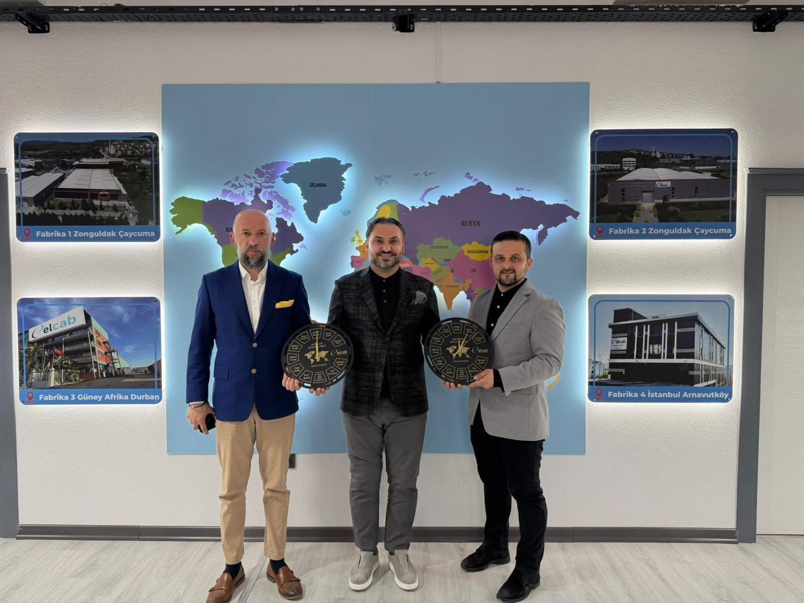 2E3E41F3 4Bef 427D Ba9C 558Db5B02D3C