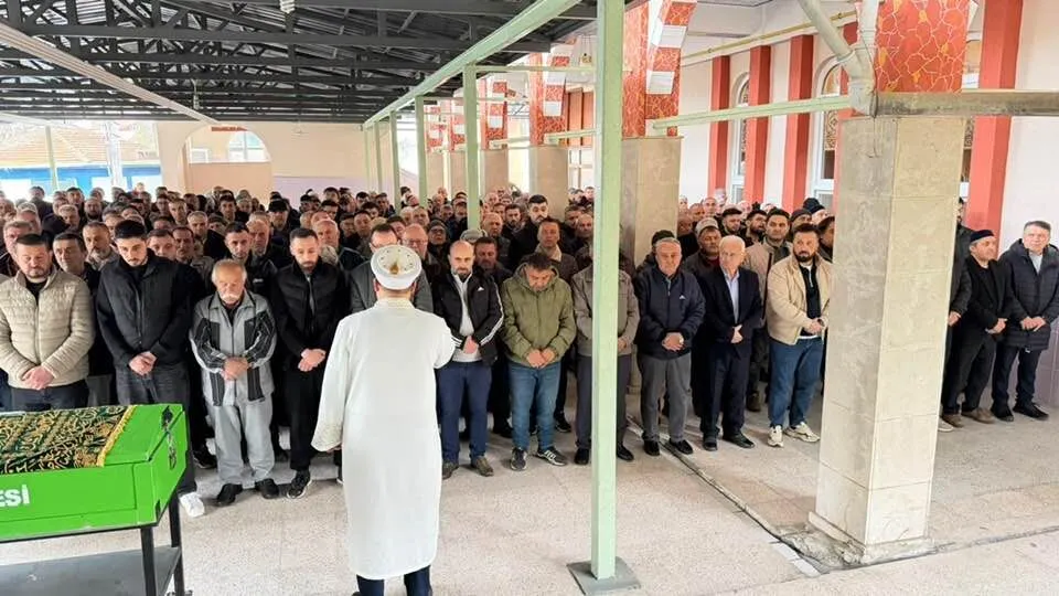 656699197 4215834128563213 6902477680950533062 N