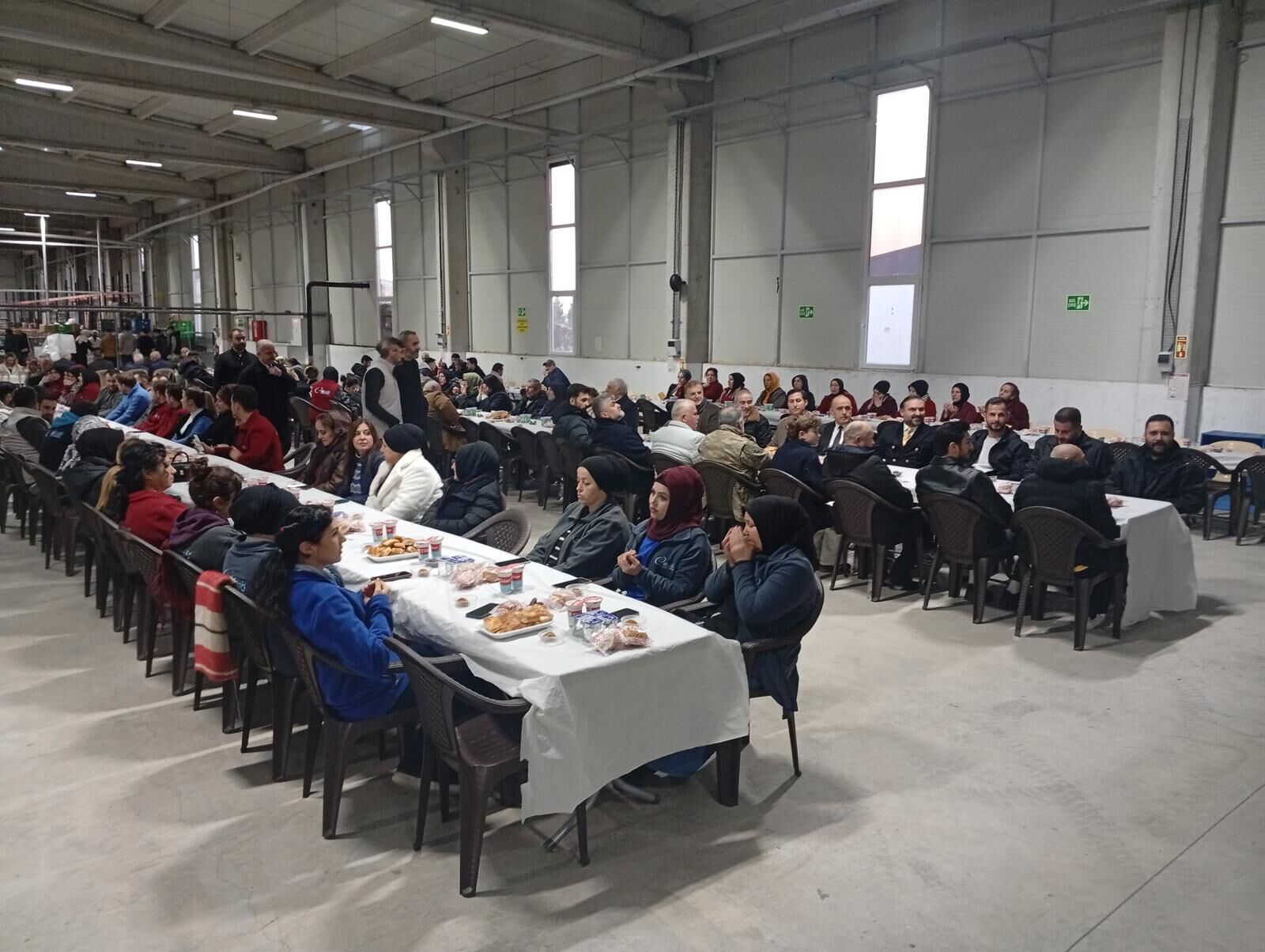 Elcab Kablo Ailesi Aynı Sofrada... Nejdet Tıskaoğlu “Biz Birlikte Güçlü Bir Aileyiz” İmza Gazetesi (2)