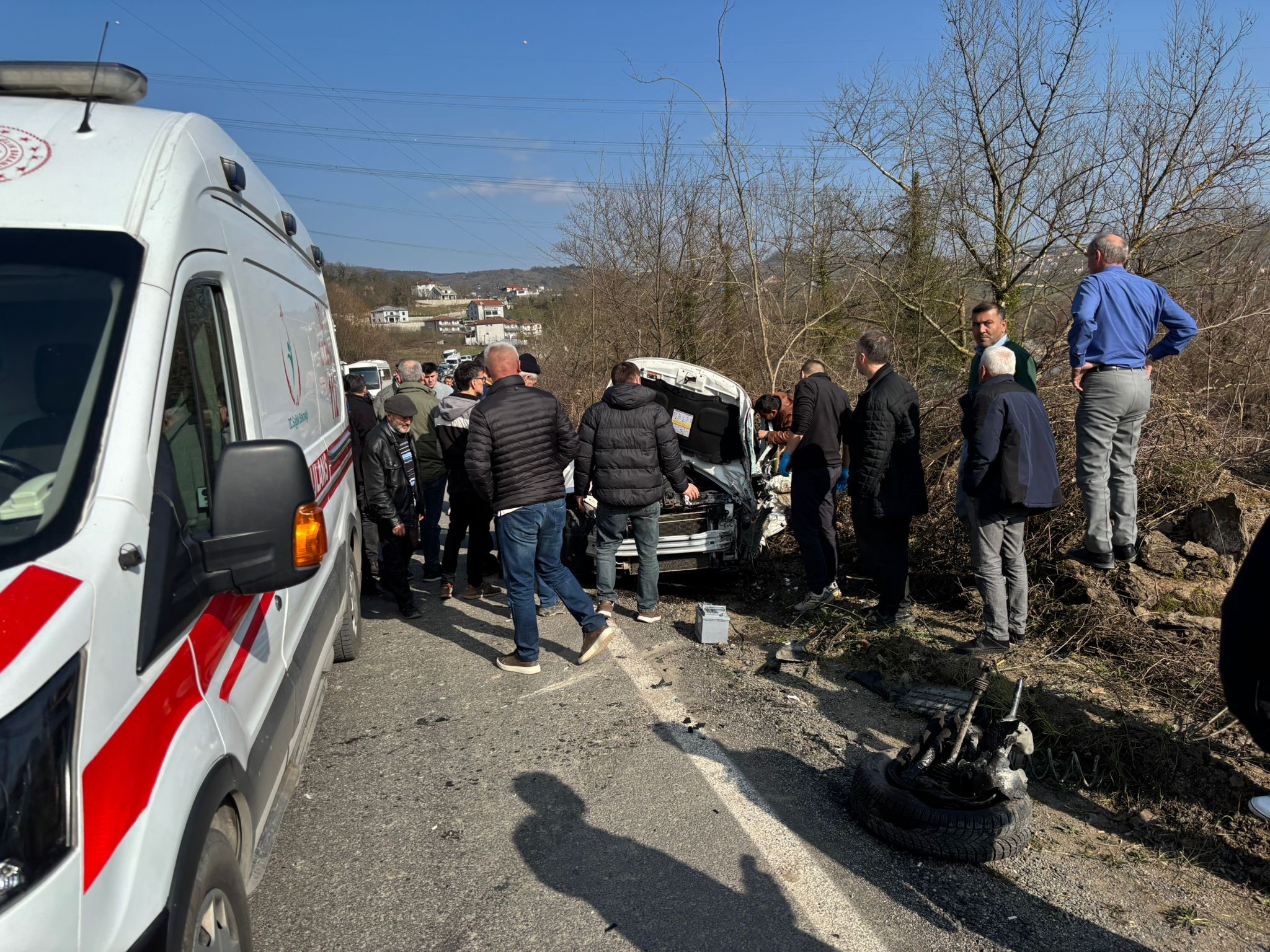 Ereğli’de İşçi Servisi Ile Otomobil Çarpıştı! Yaralılar Var! İmza Gazetesi (10)
