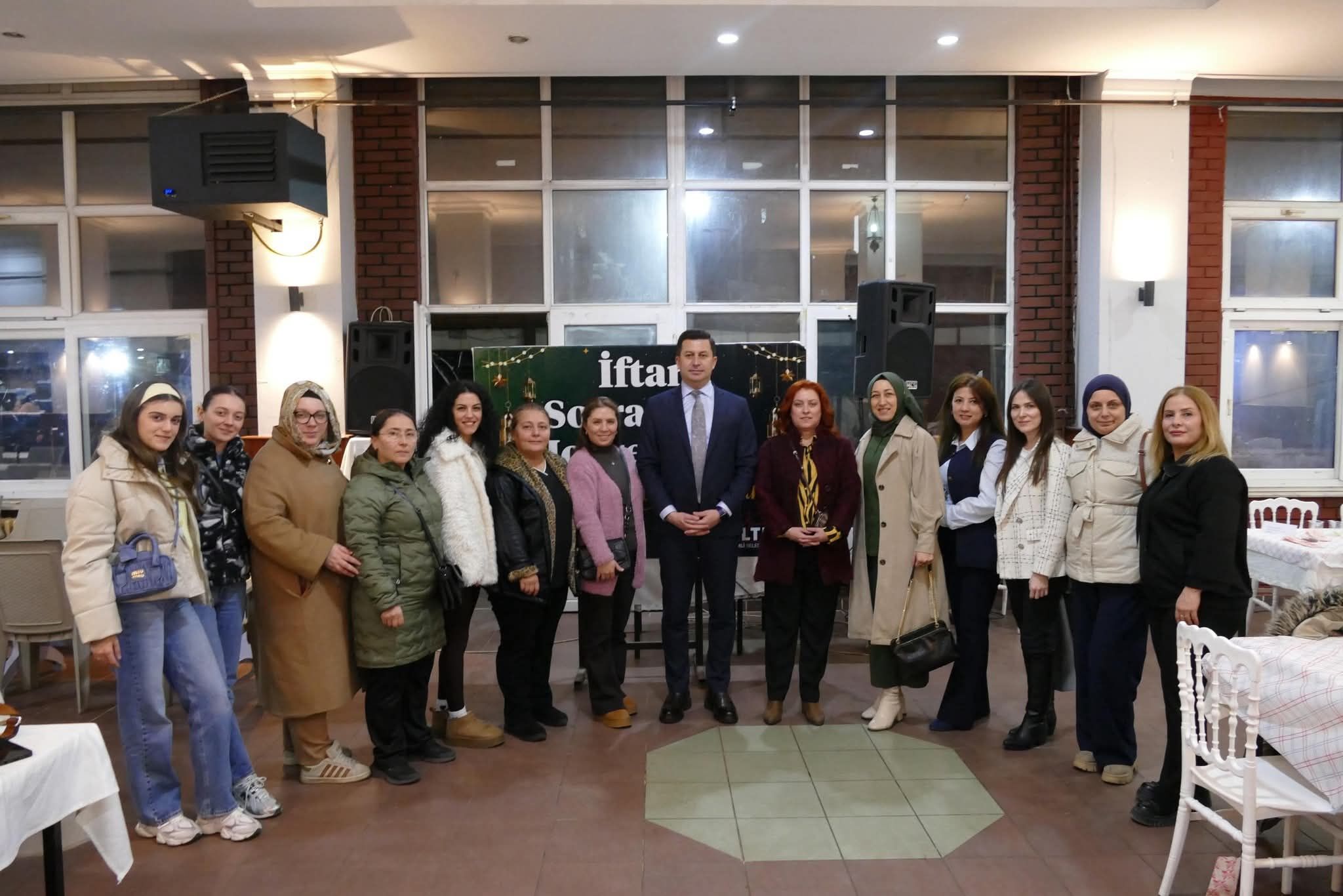 Kilimli’de Ramazan Sofrasında Birlik Ve Dayanışma Buluşması Imza Gazetesi (3)